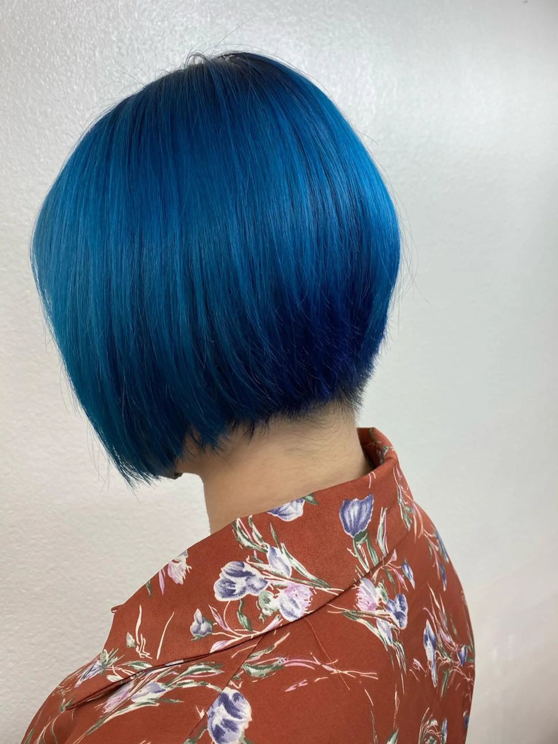 ショート カラー ブルーカラー グラデーションカラー 🫧渋谷美容師 たくみ🫧のヘアスタイル