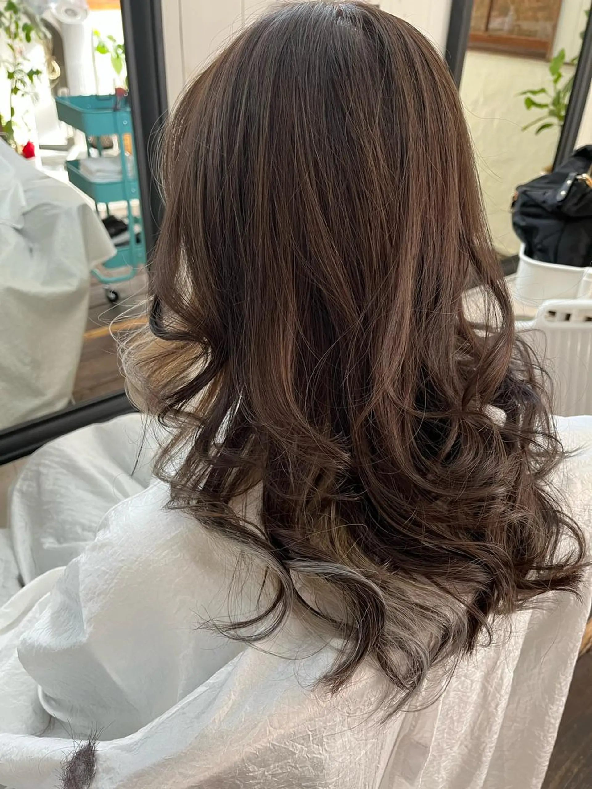 ロング 紙屋 隼人のヘアスタイル