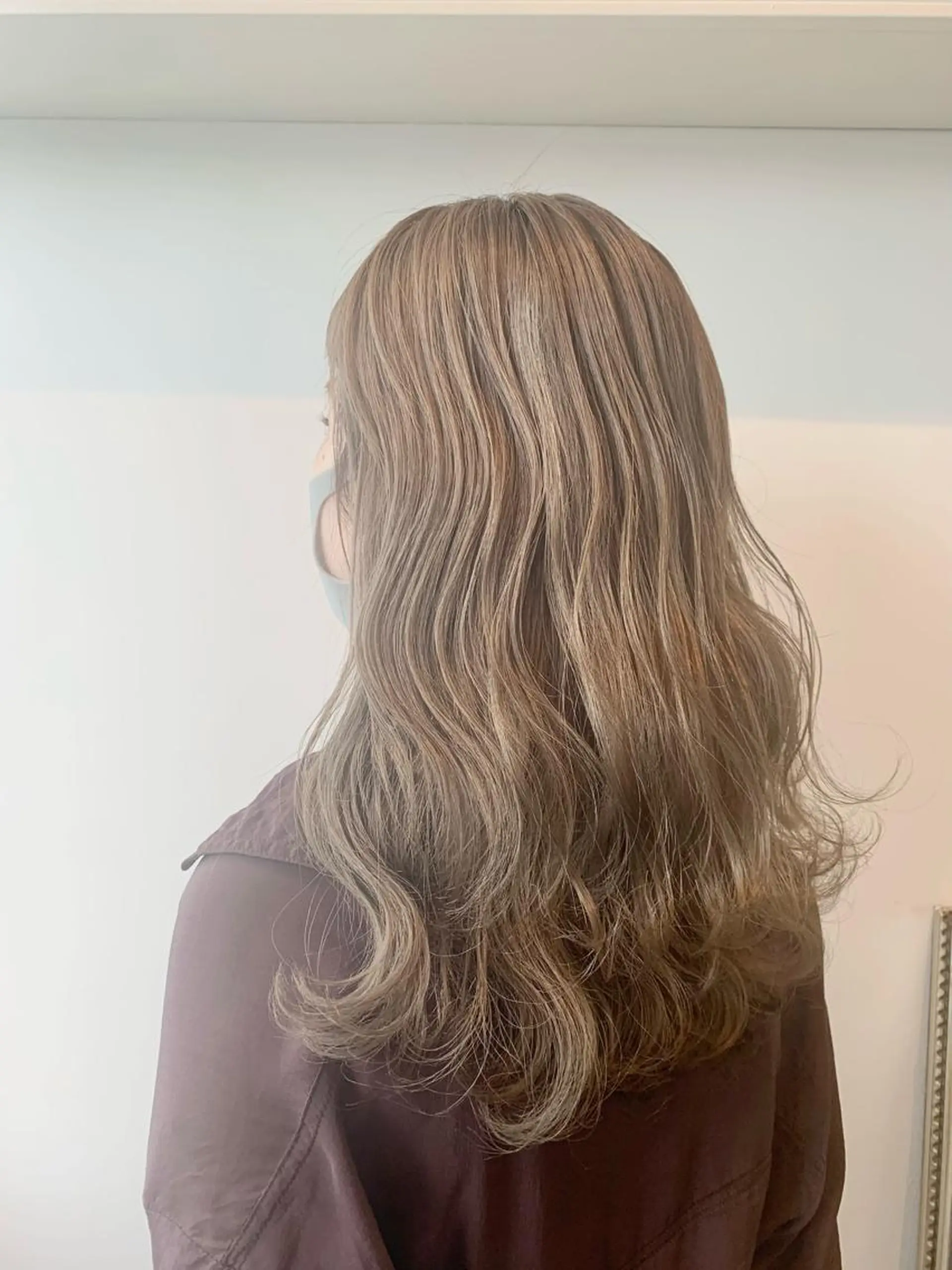 セミロング カラー ヘアアレンジ ベージュカラー ホワイトベージュ ヘアカラー トリートメント ヘッドスパ ヘアセット 大宮/山口 竣也のヘアスタイル