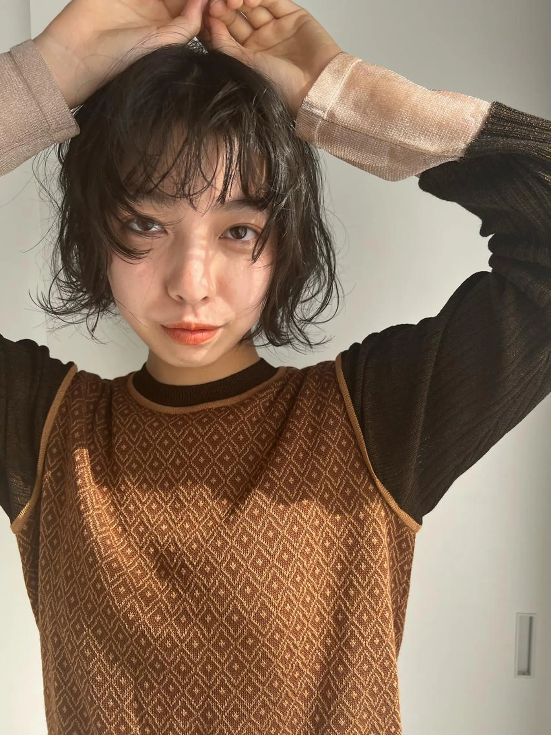 ショート カラー パーマ ヘアアレンジ メンズ キッズ ネイル マツエク・マツパ アイブロウ ウルフレイヤーカット /チヒロのヘアスタイル