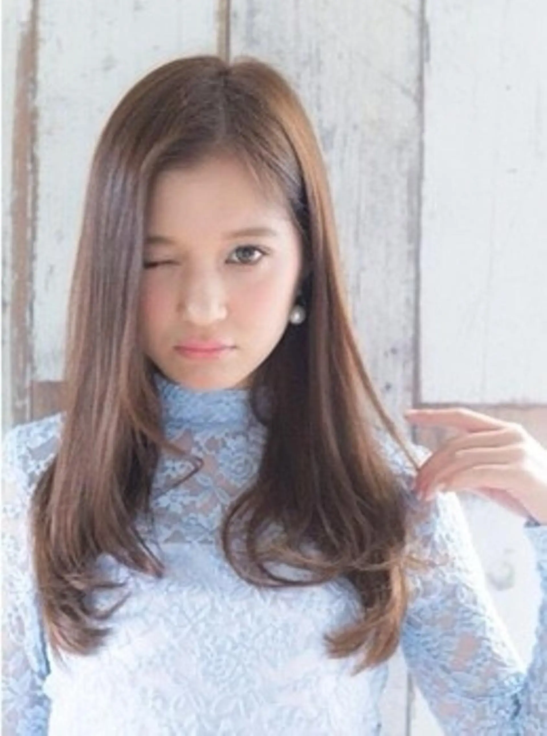 カラー ロング カット ヘアカラー トリートメント 小林 香のヘアスタイル