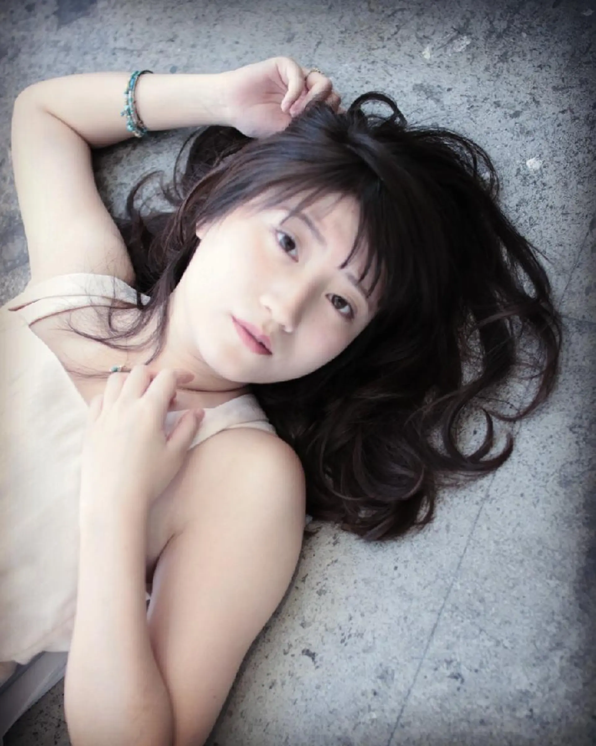 セミロング カット トリートメント Roji 米田 真一のヘアスタイル