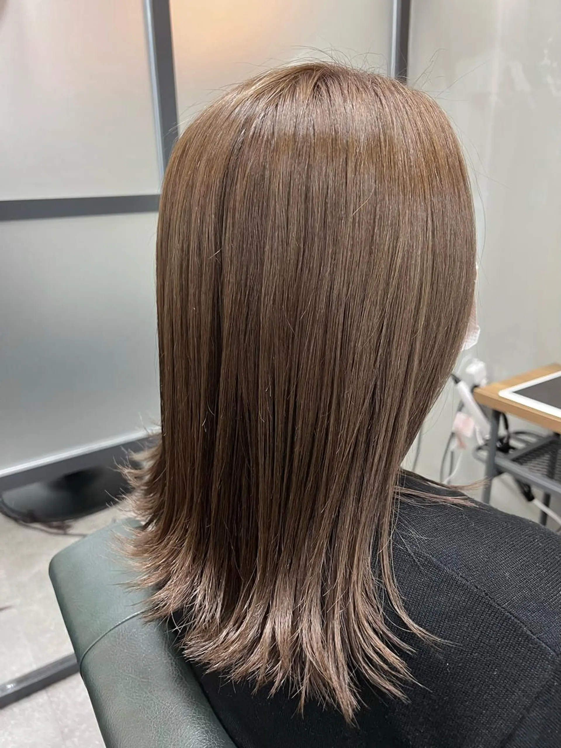 ミディアム カラー ベージュカラー カット ヘアカラー トリートメント ヘッドスパ S.BROOM SAYAKA⭐︎のヘアスタイル