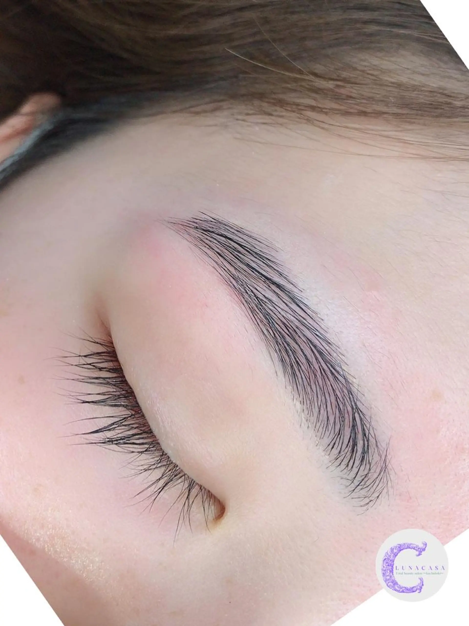 アイブロウ ルナ カーザのエステ・リラクイメージ