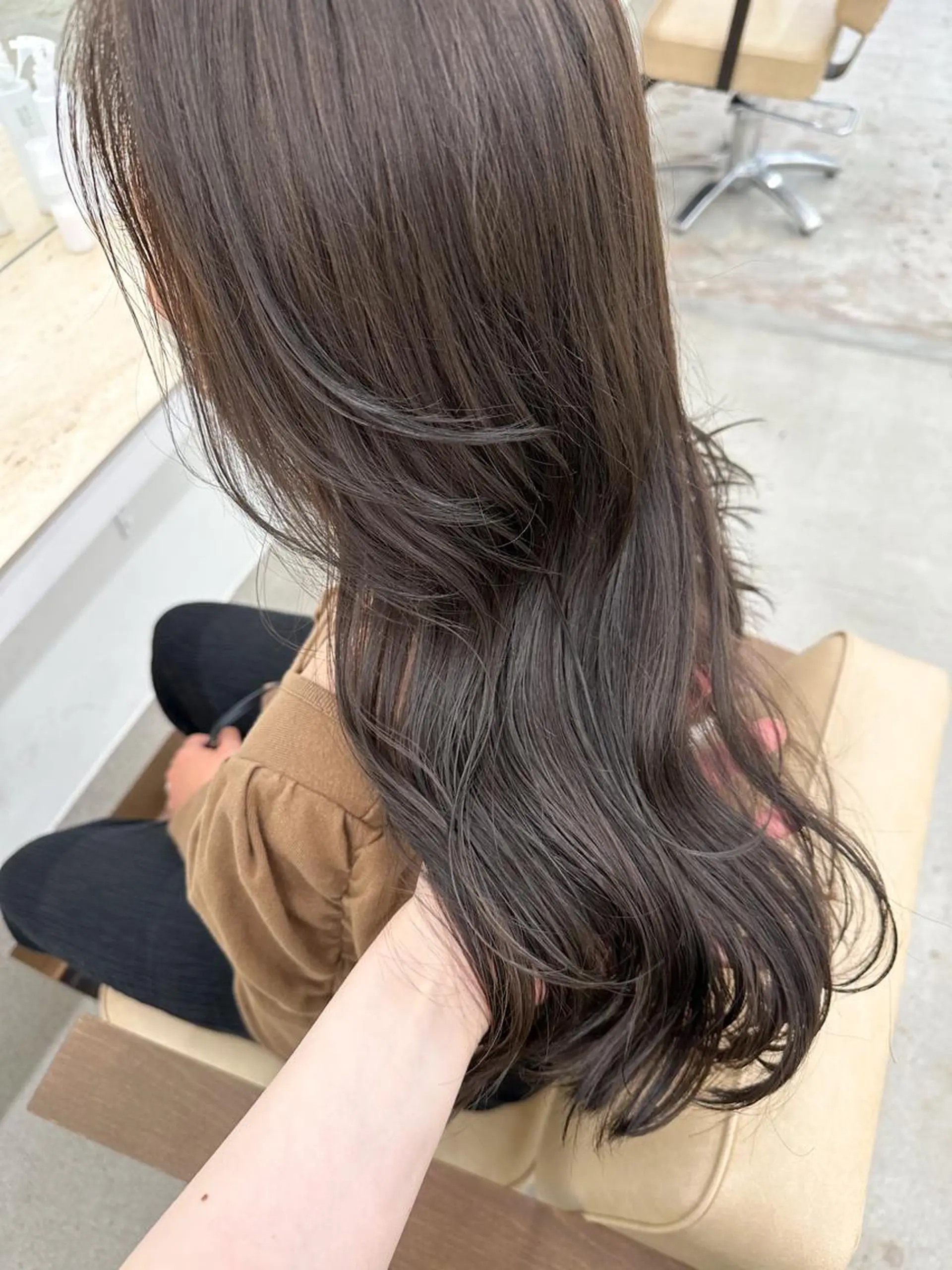 セミロング カラー ヘアカラー 🌼透明感艶カラー オリーブ🌼河村咲のヘアスタイル