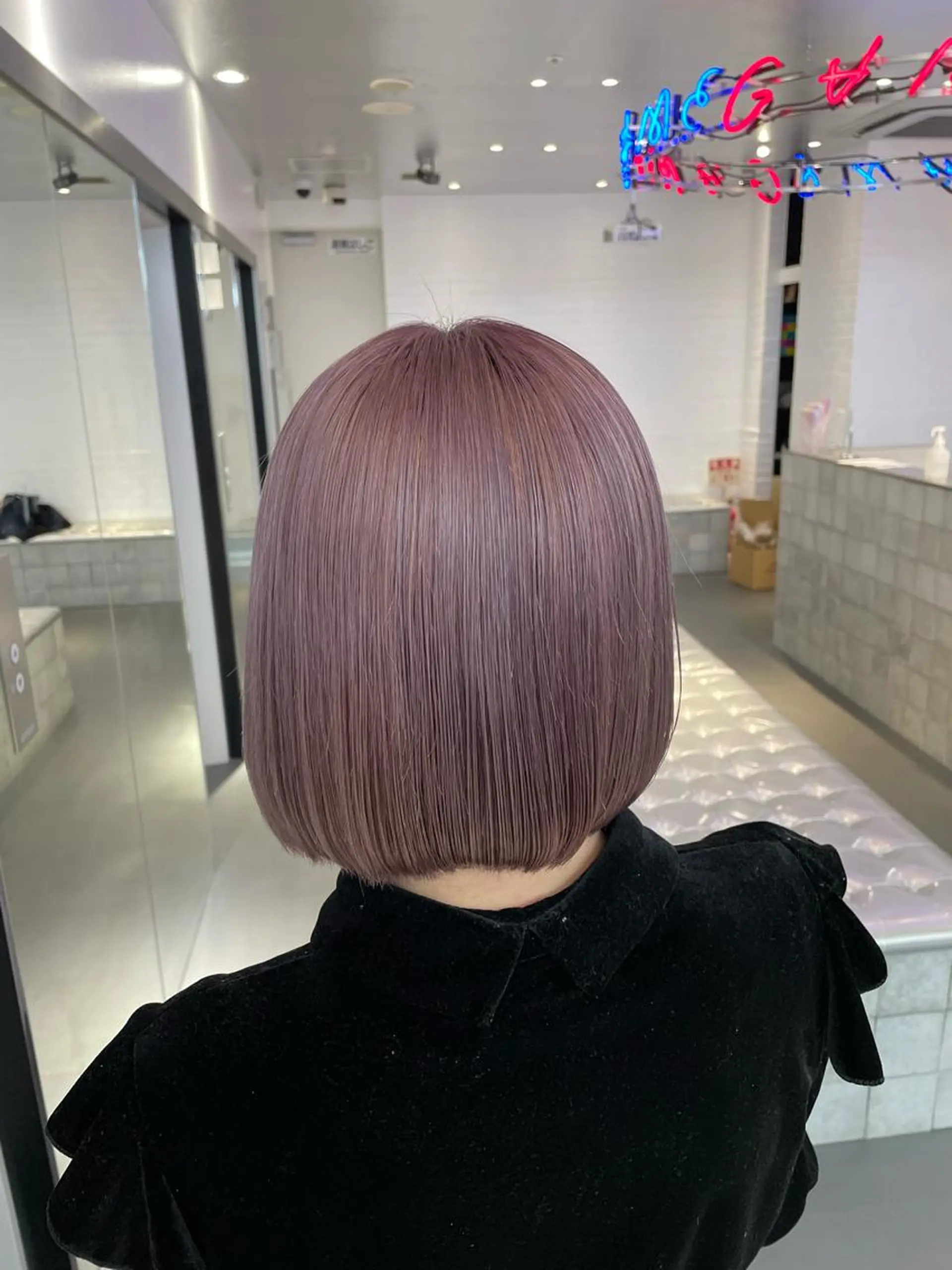 ショート カラー ヘアアレンジ レイヤー🩵透明感 ೀユイ🌙のヘアスタイル