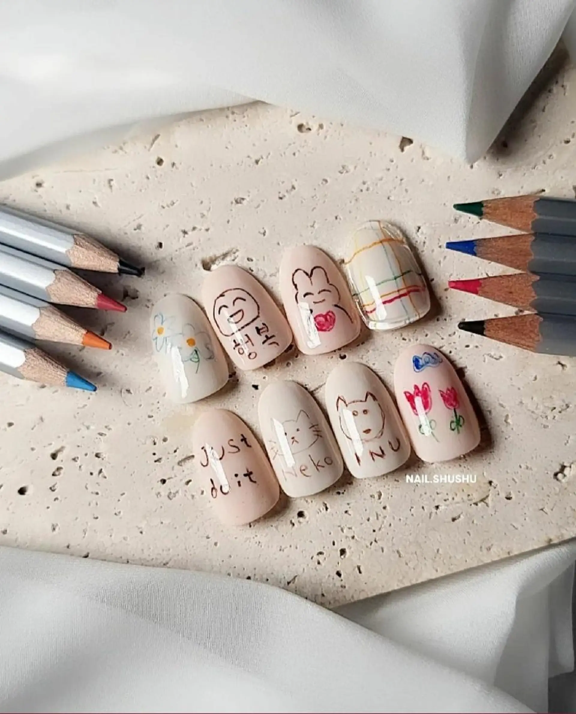 ネイル 持ち込み ニュアンスネイル ワンカラーネイル シンプルネイル 春ネイル 3dパーツ/流行り 👧shushu❤️のネイルデザイン