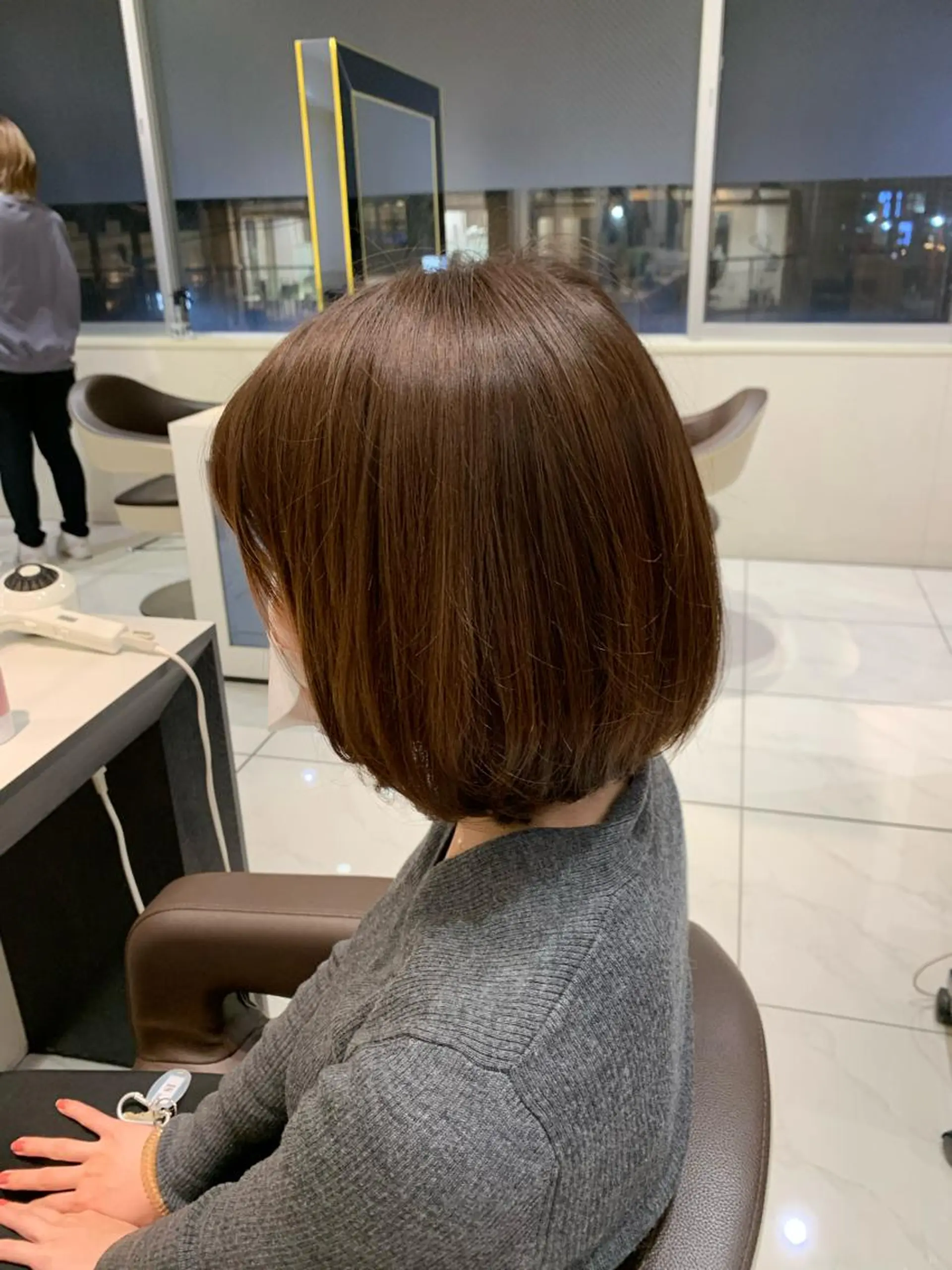 ショート カラー ベージュカラー ラベンダーカラー 小田切 栄司のヘアスタイル