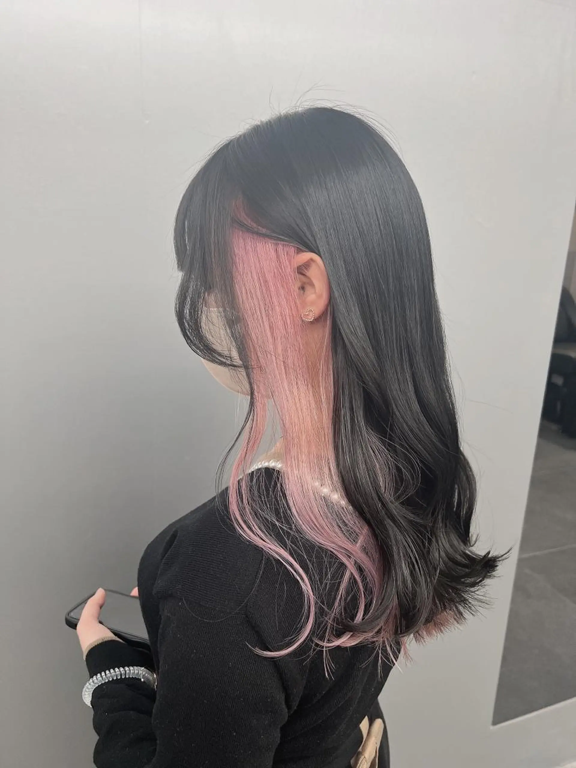 ロング カラー 切りっぱなしボブ アッシュ ベージュカラー 黒髪 ブリーチ カット ヘアカラー 美髪/透明感カラー 菅原弘行のヘアスタイル