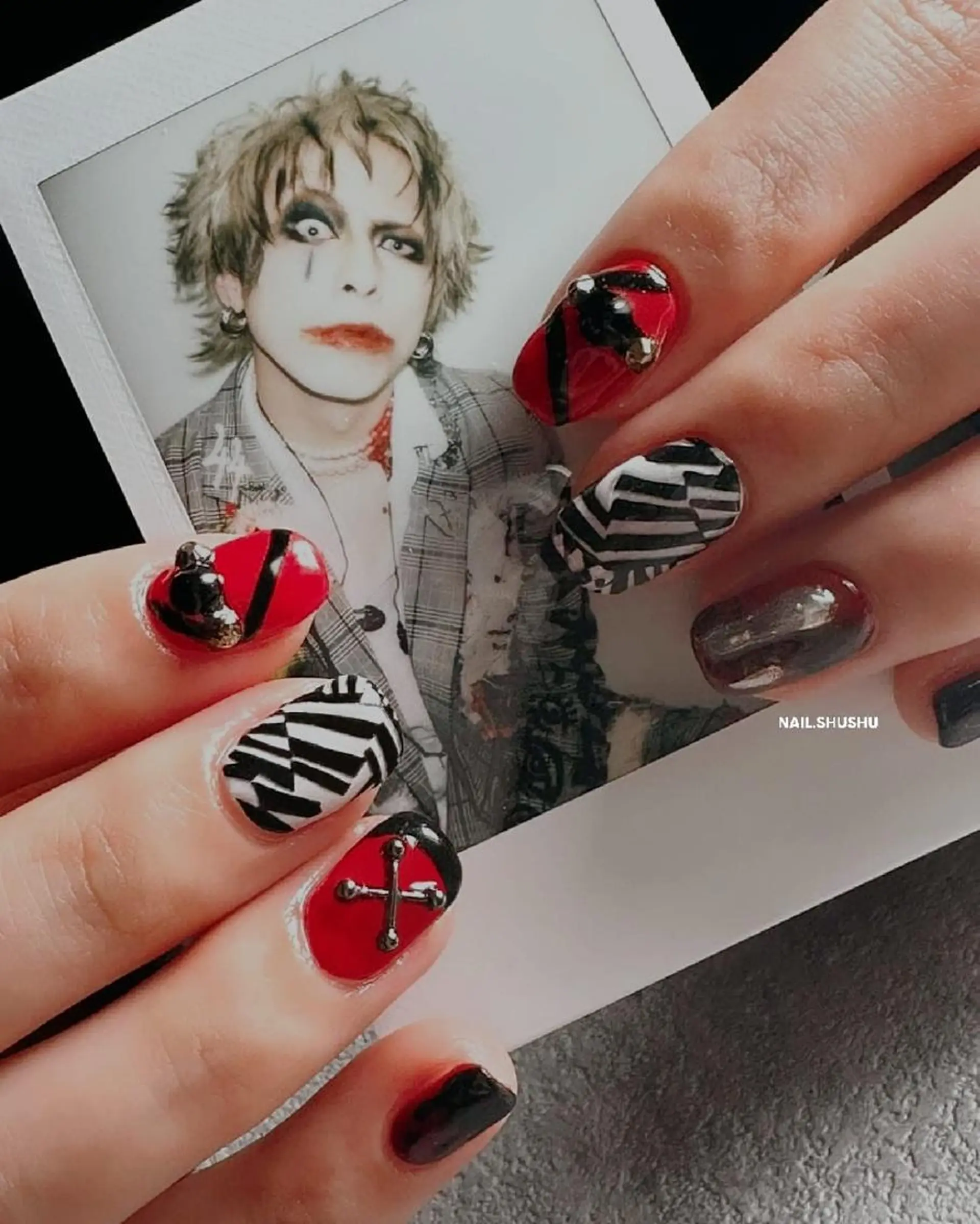 ネイル 持ち込み ニュアンスネイル シンプルネイル 冬ネイル 3dパーツ/流行り 👧shushu❤️のネイルデザイン