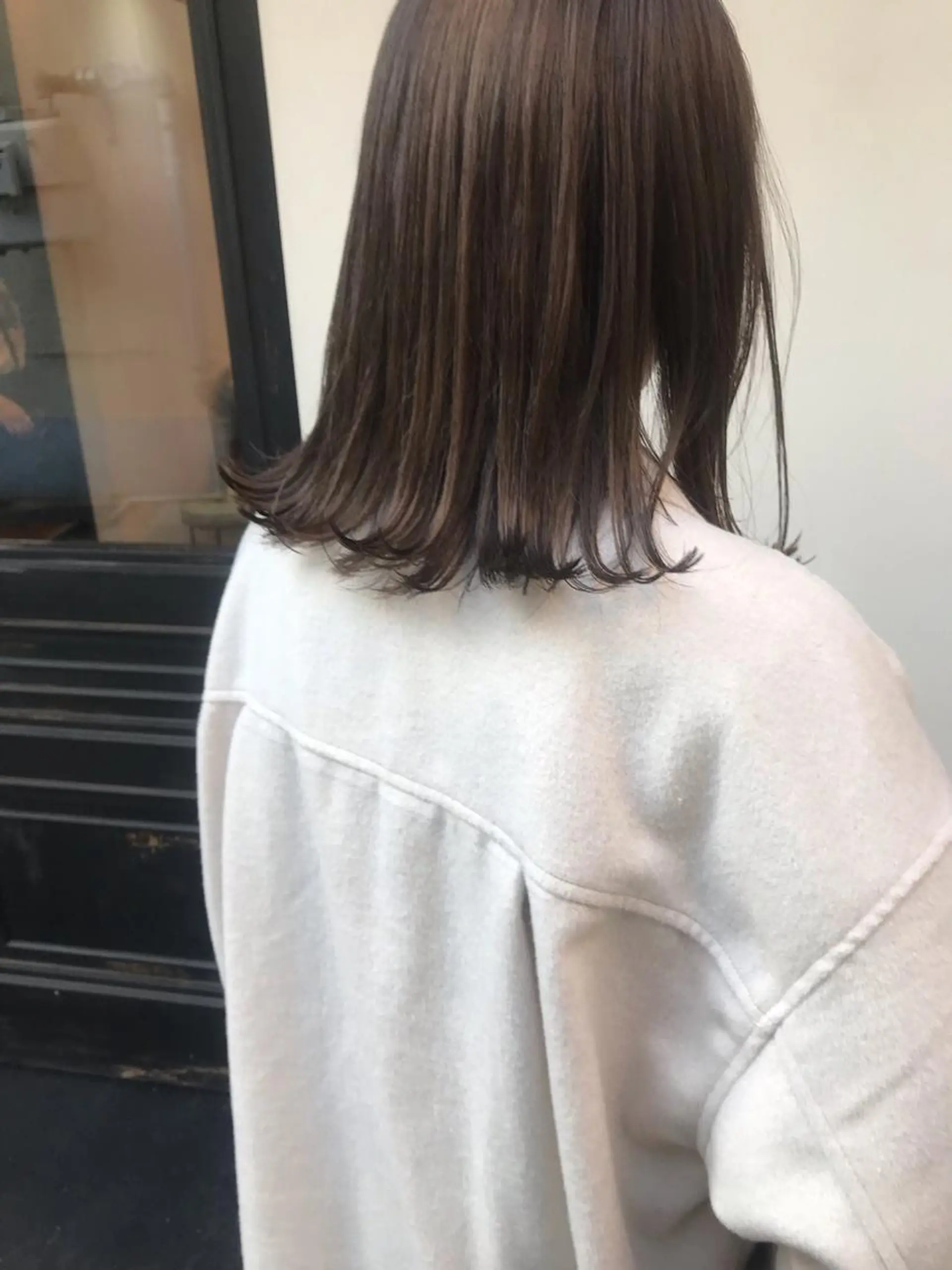 ミディアム カラー tonari 梅田、中崎町のヘアスタイル