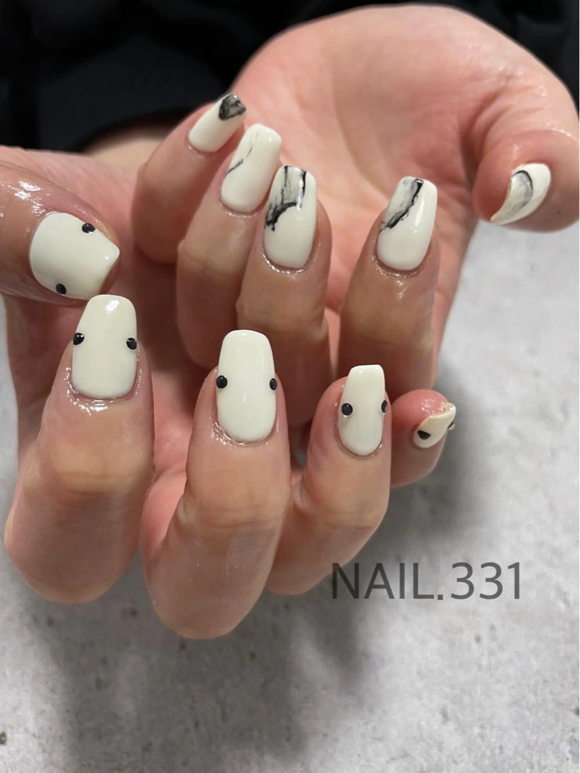 ネイル Nail 331のネイルデザイン