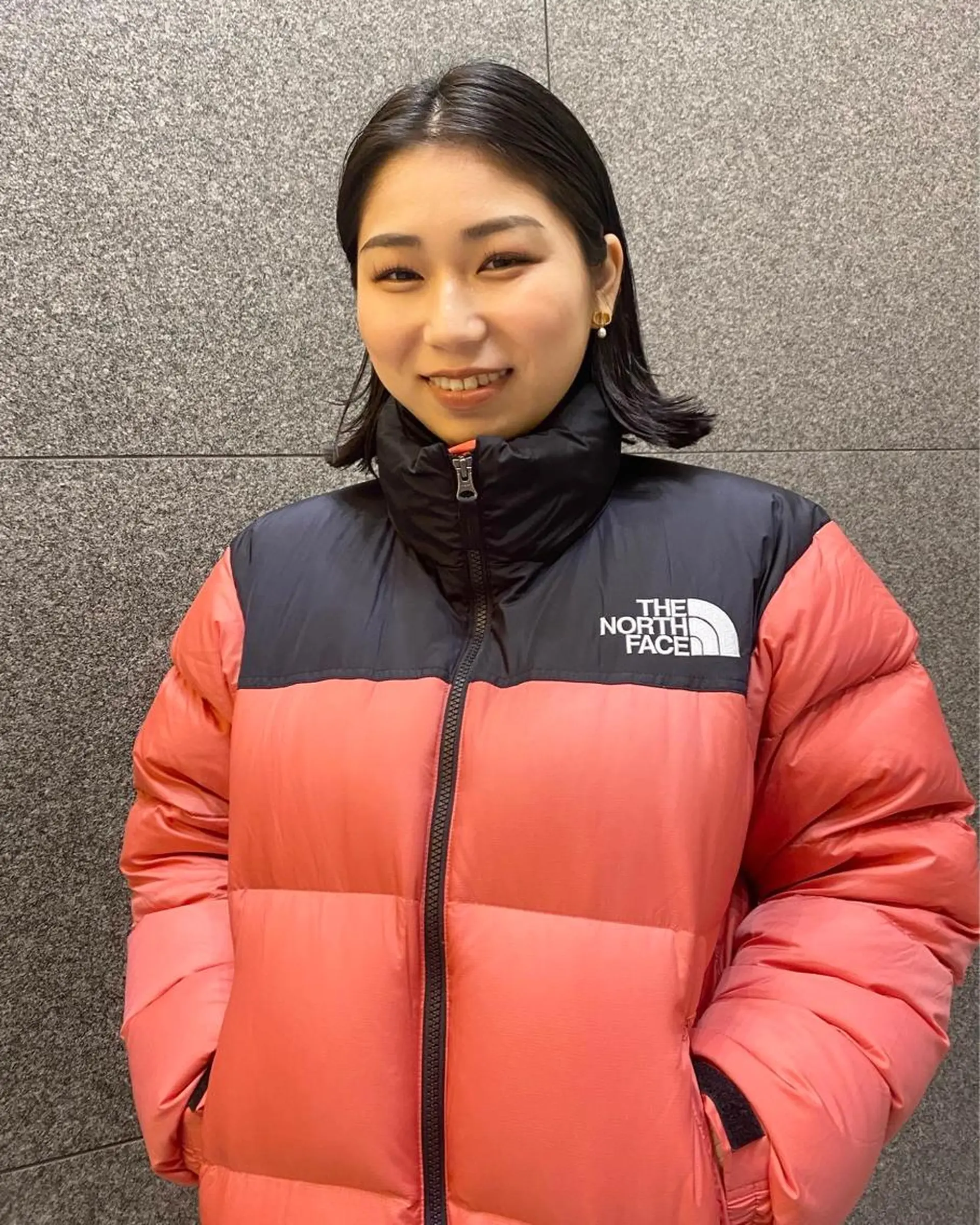 ミディアム デザインカラー/ボブ ブリーチカラー/ユリのヘアスタイル