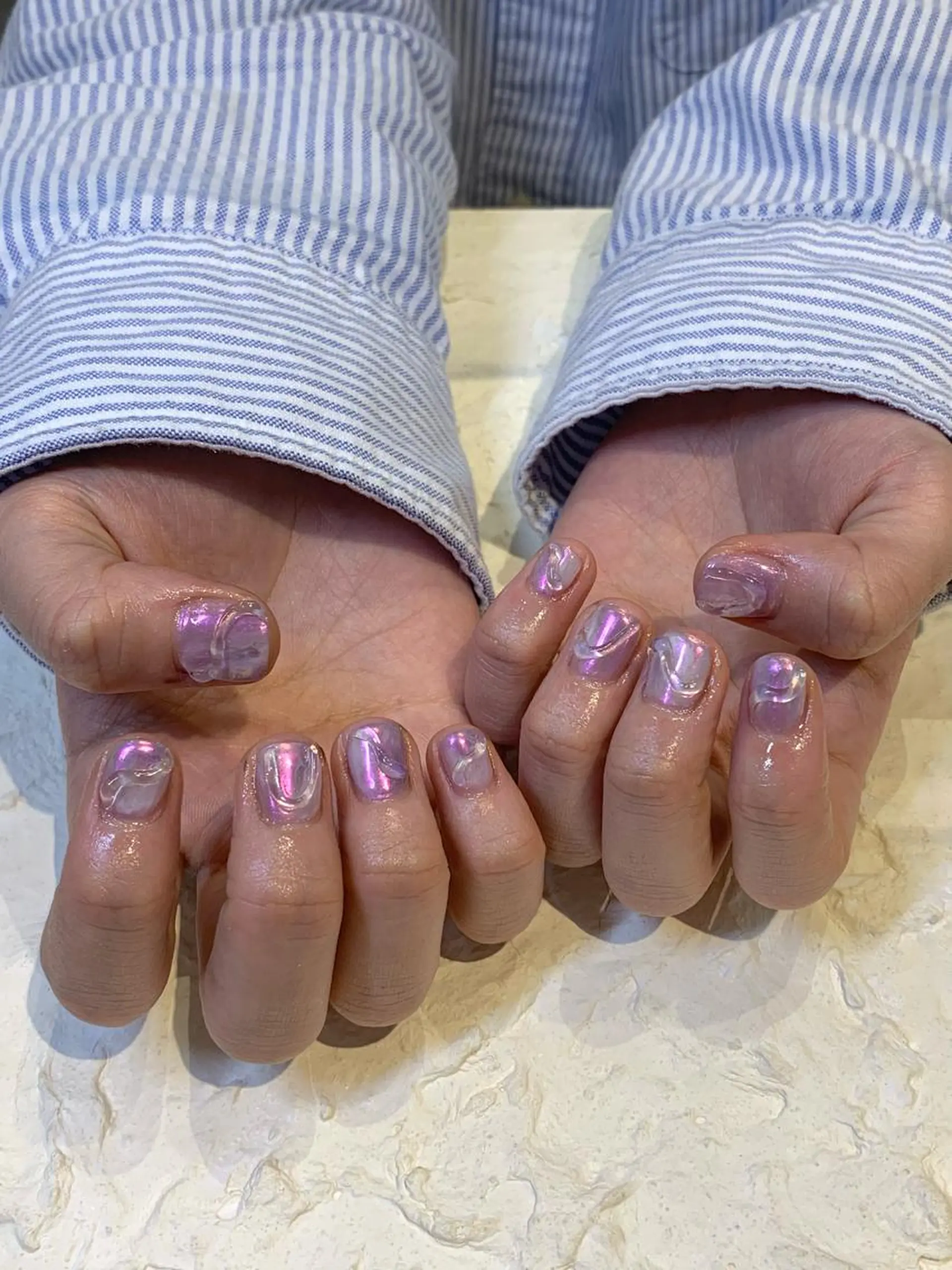 ネイル ぷっくりネイル マキノ ユイのネイルデザイン