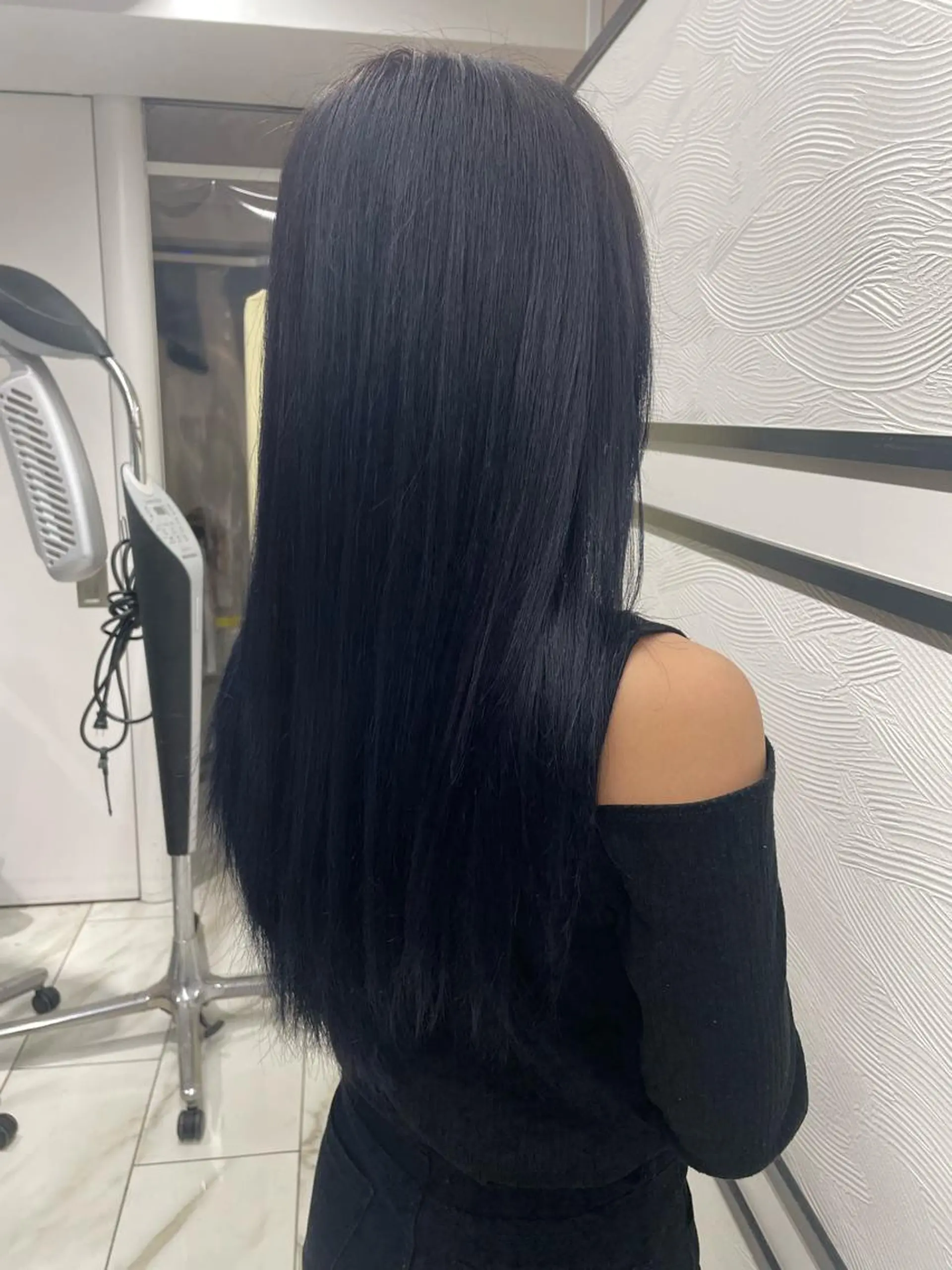 セミロング 大阪美容師 井上智博のヘアスタイル