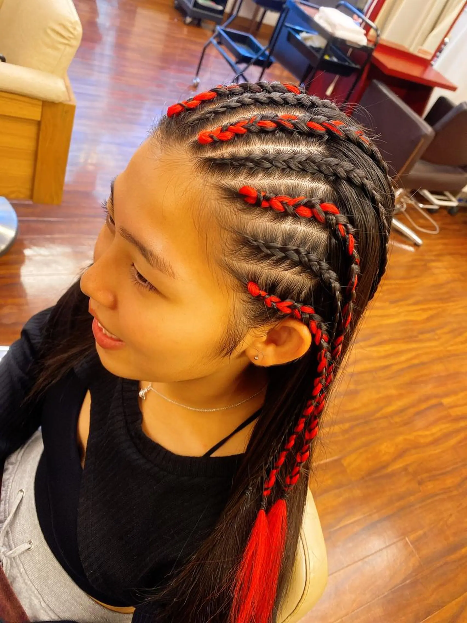 ヘアセット GO TODAYSHAiRESALON所属・✨コーンロウ✨ 本田さゃかのヘアスタイル