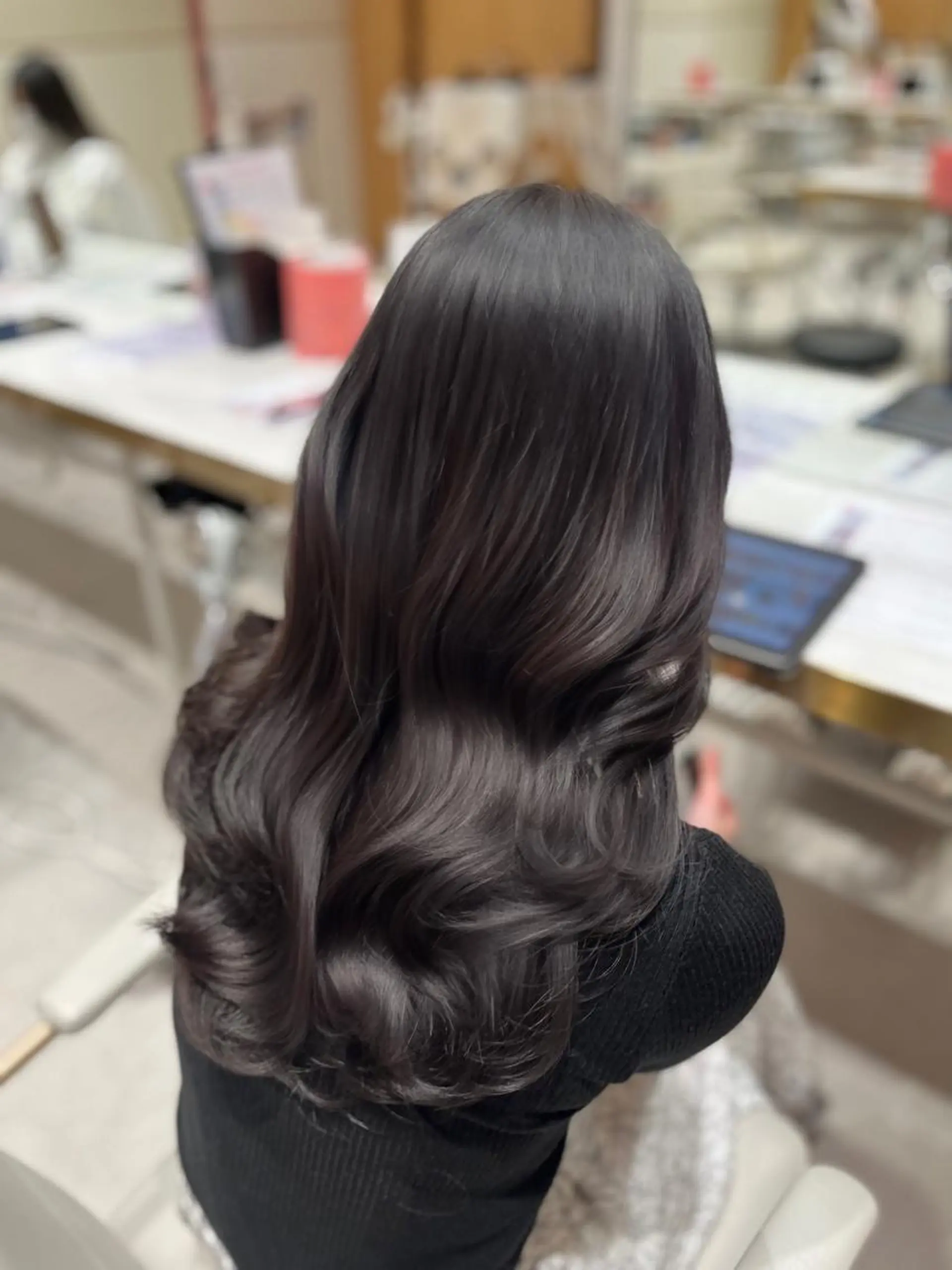 ロング カラー 赤羽今日子/レイヤー /盛れる顔まわりのヘアスタイル