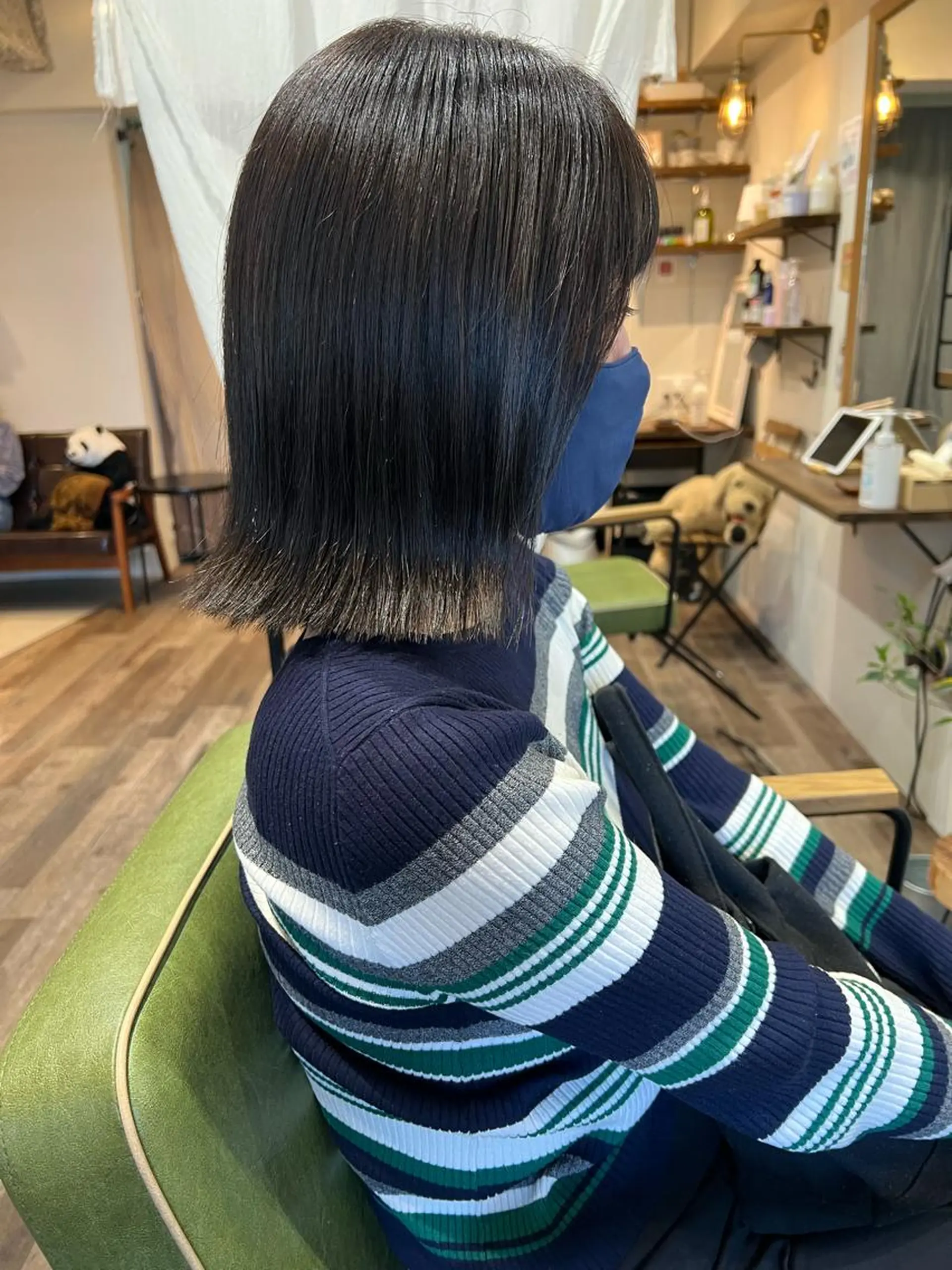 ショート カラー 切りっぱなしボブ ボブ カラーパティシエ facce🌼ikoのヘアスタイル