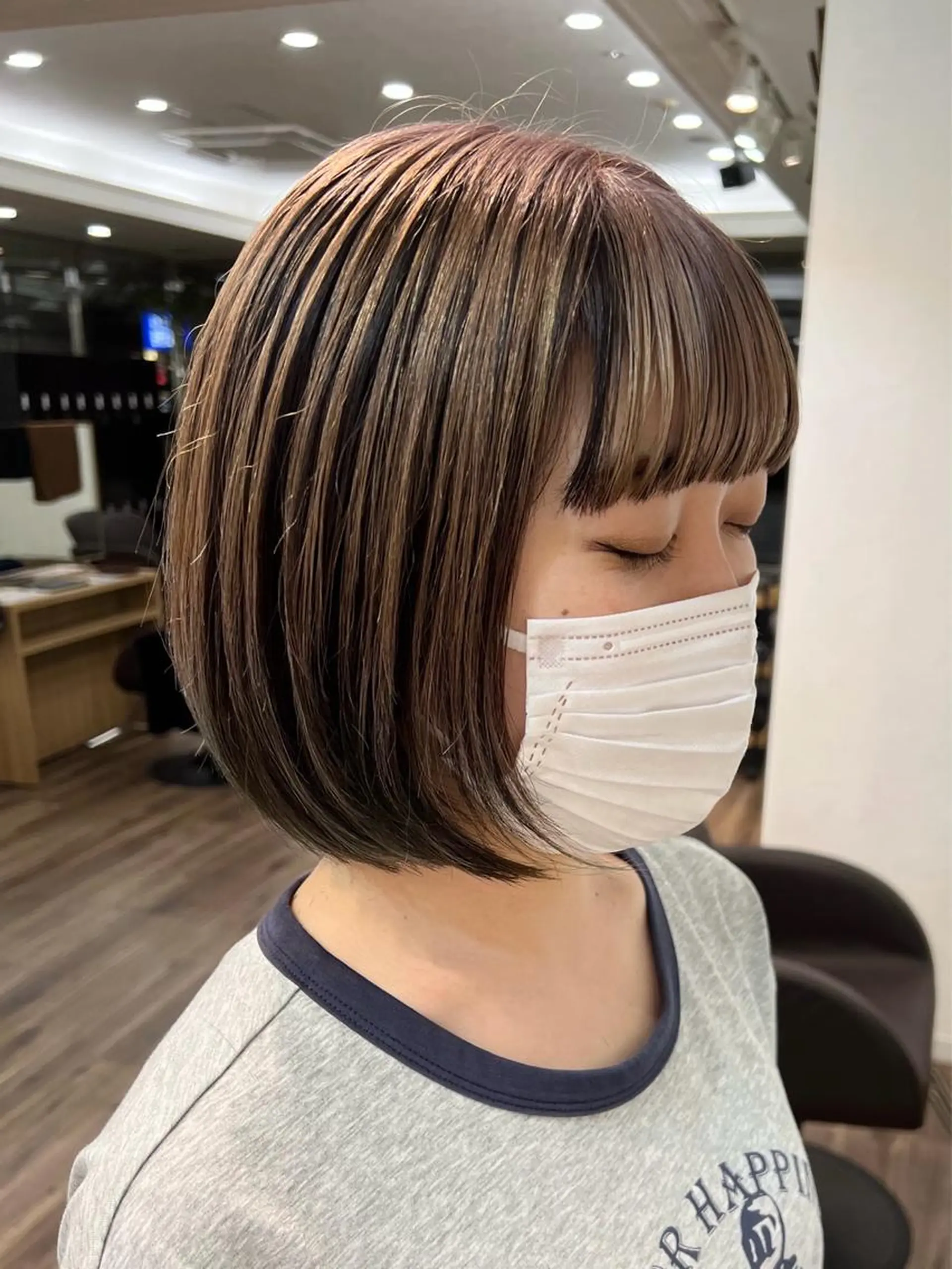 カラー 鵜澤 華乃音のヘアスタイル