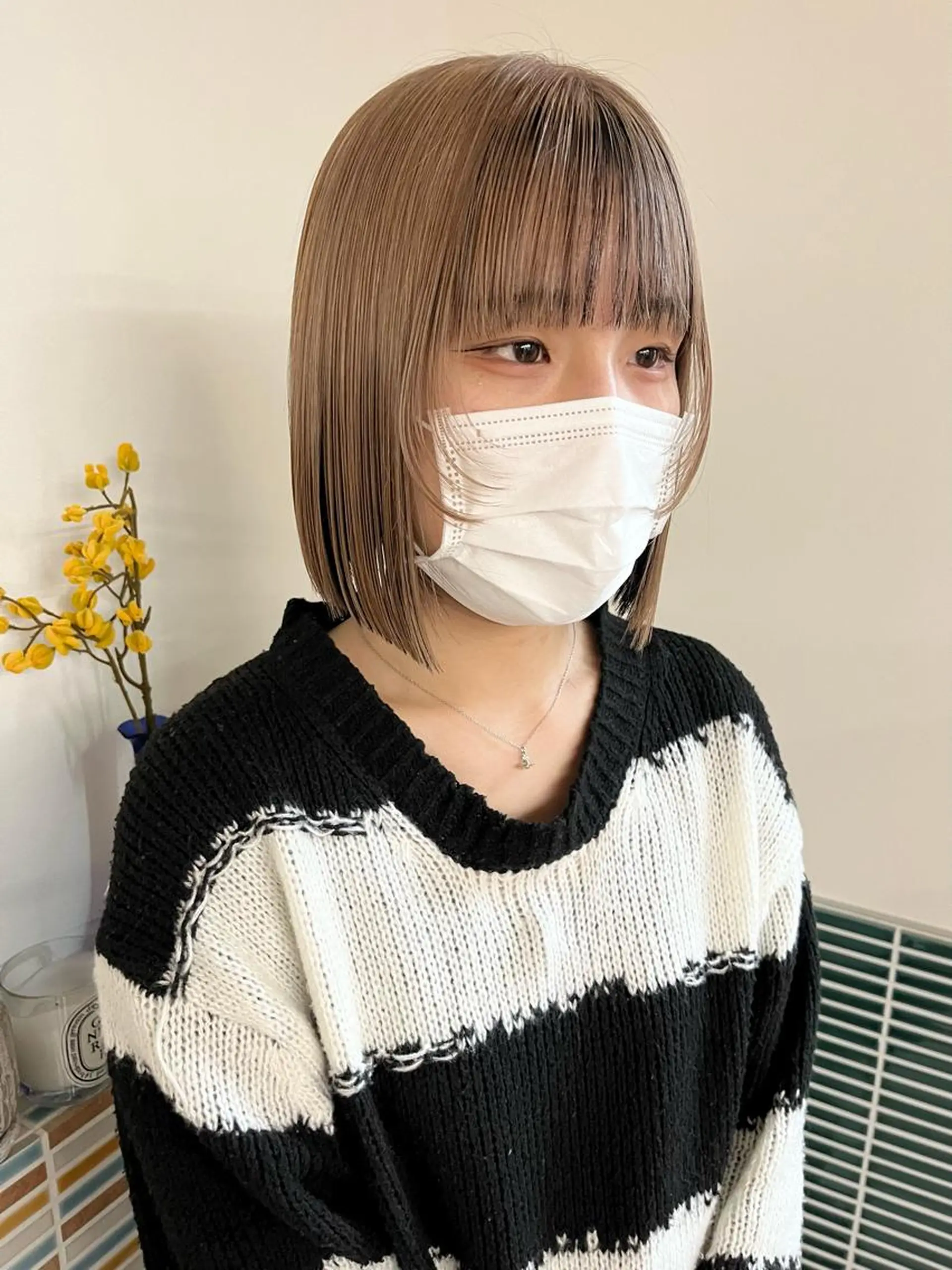 ミディアム カラー ブリーチ ヘアカラー トリートメント 🩷ハイトーン透明感 レイヤー🩷ユリカのヘアスタイル