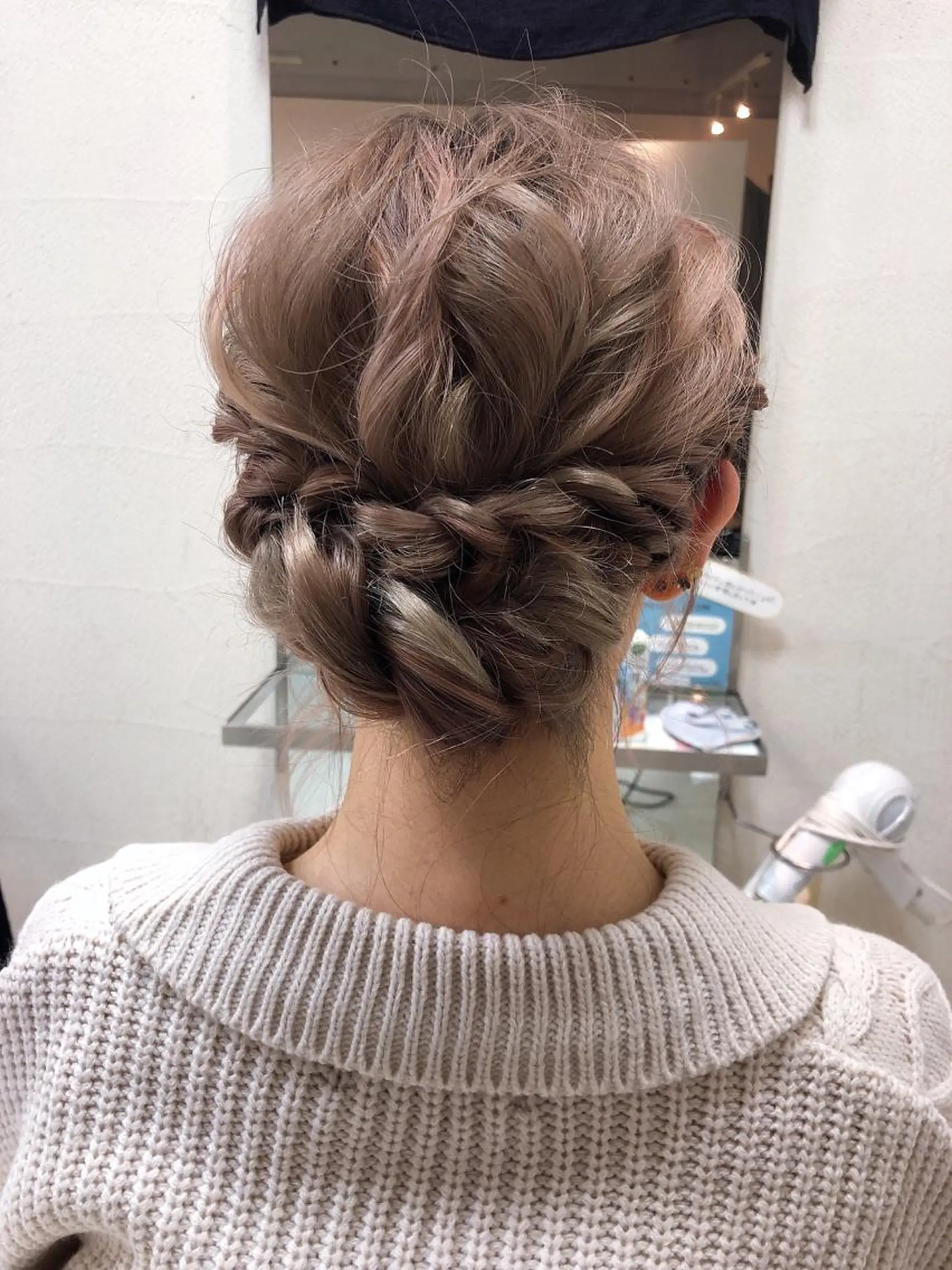 ミディアム ヘアアレンジ 阿部 美咲のヘアスタイル