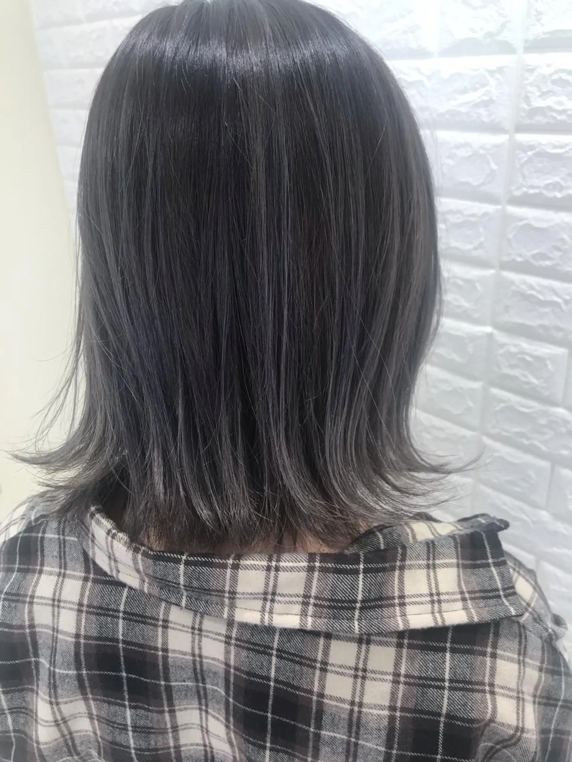 ミディアム カラー ナガイ ユウキのヘアスタイル