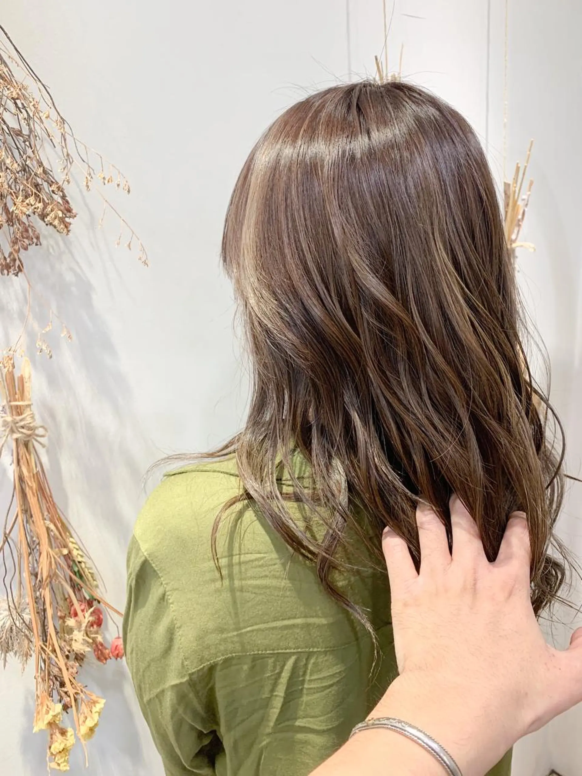 セミロング カラー 縮毛矯正/髪質改善 /韓国風　山川春輝のヘアスタイル