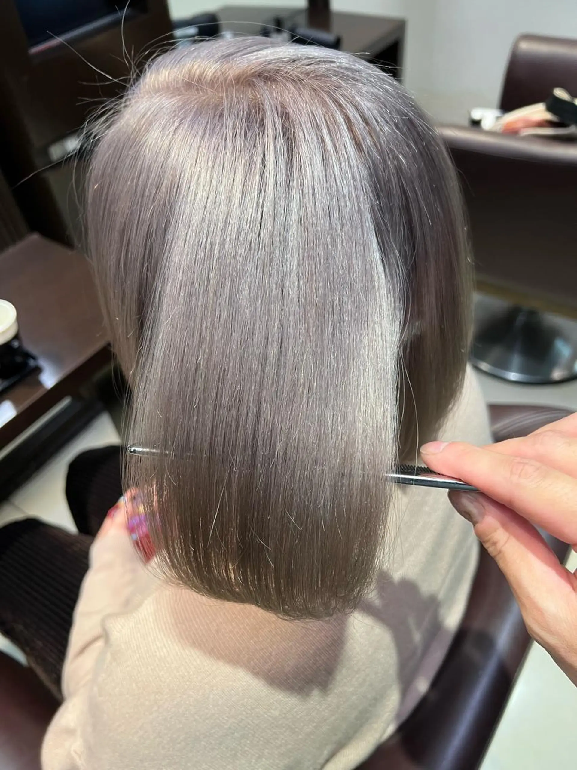 ショート カラー シルバー カット ヘアカラー トリートメント 髪質改善✨艶髪師 黒木大貴のヘアスタイル