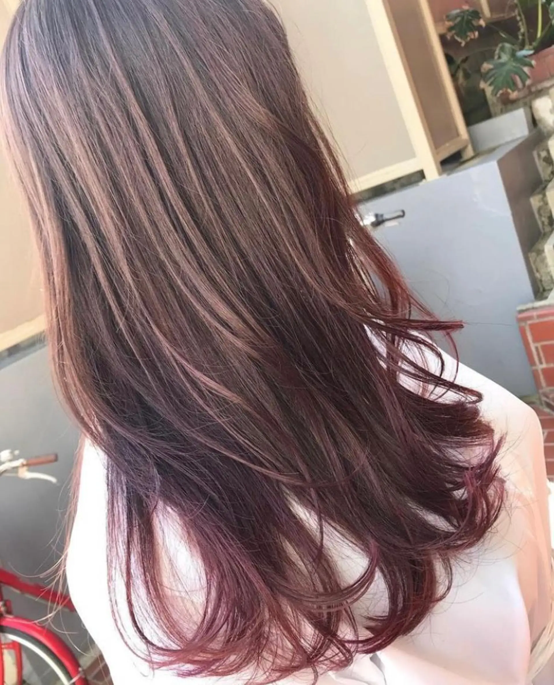 ロング カラー ブリーチ グラデーションカラー ピンクカラー noce harumiのヘアスタイル