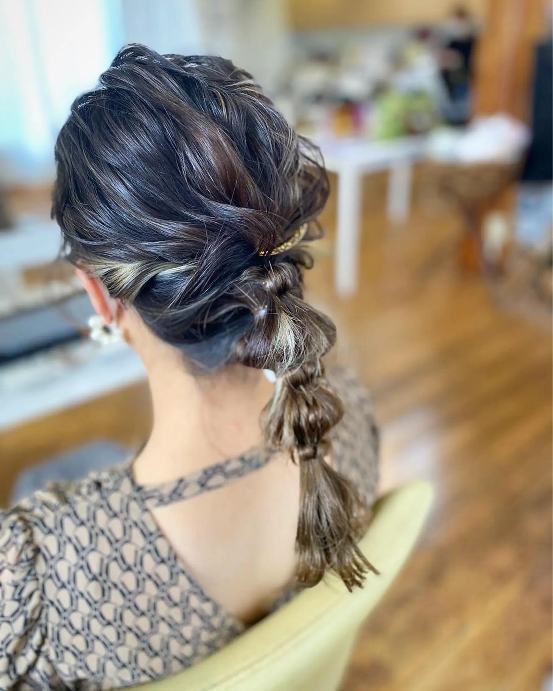 ミディアム ヘアセット 荒木 ひろかのヘアスタイル