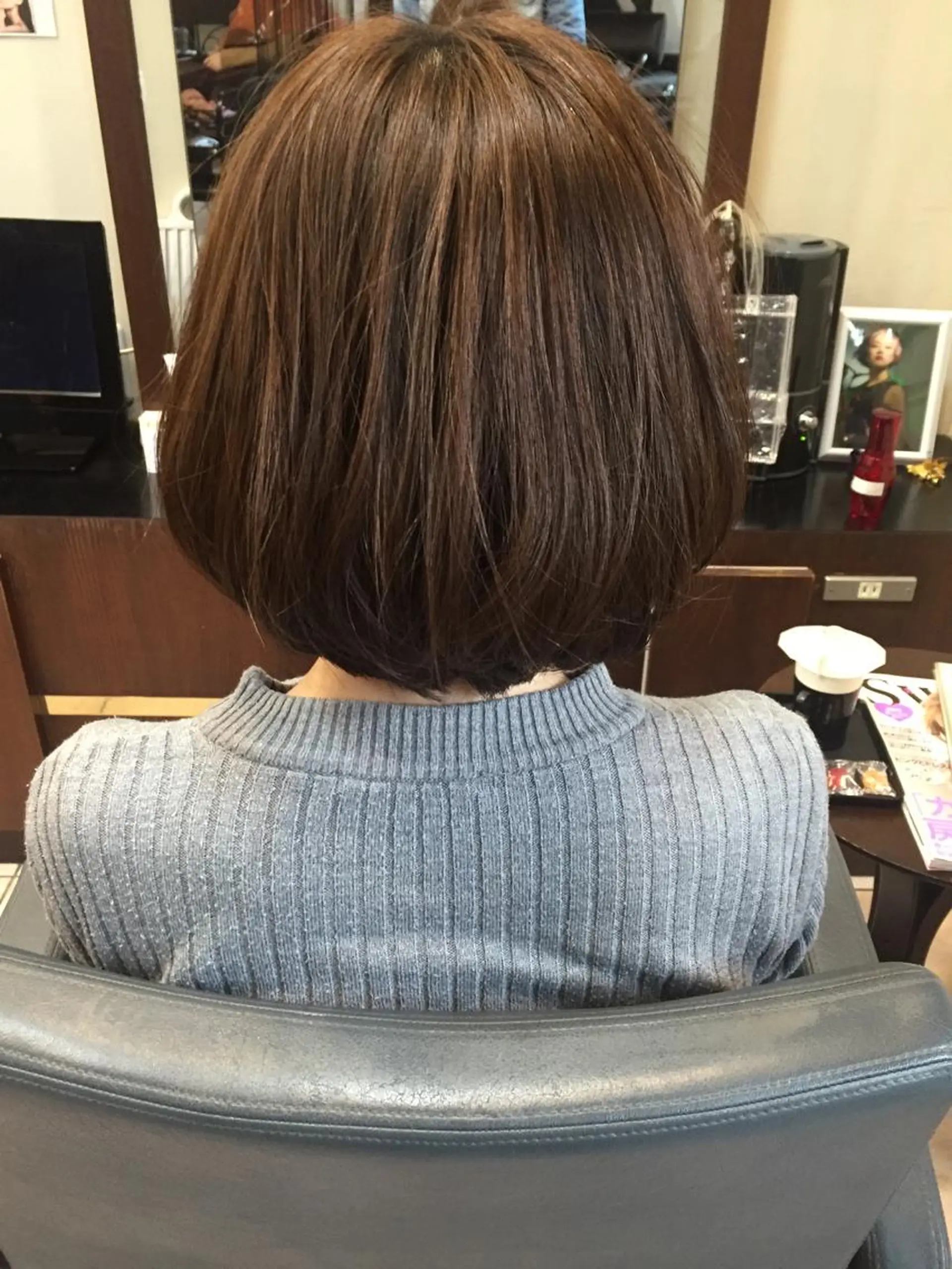 ショート カラー 前下がりボブ ボブ ナガイ ユウキのヘアスタイル