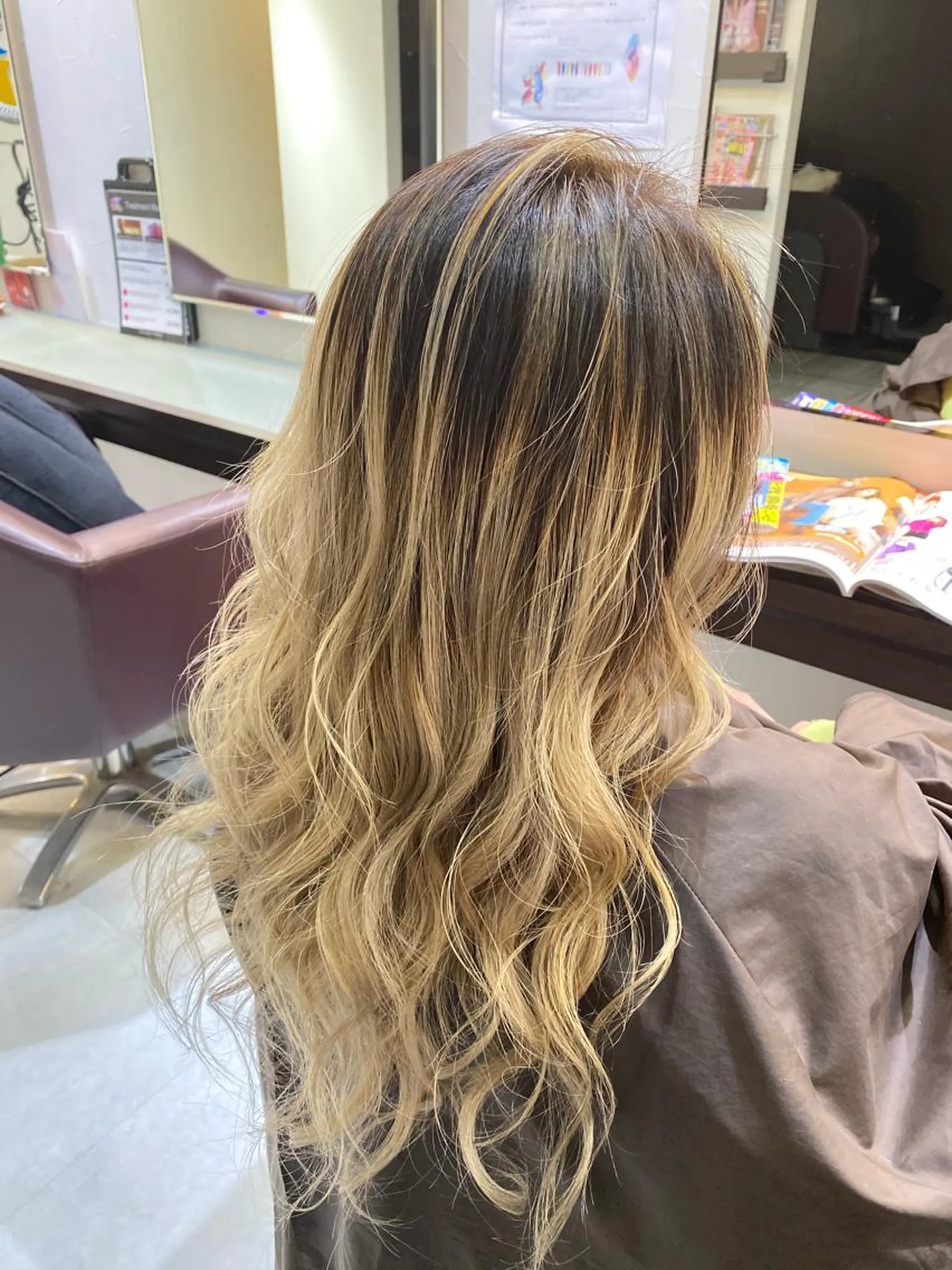 セミロング Caracore なんば店所属・Caracore なんば店のヘアスタイル