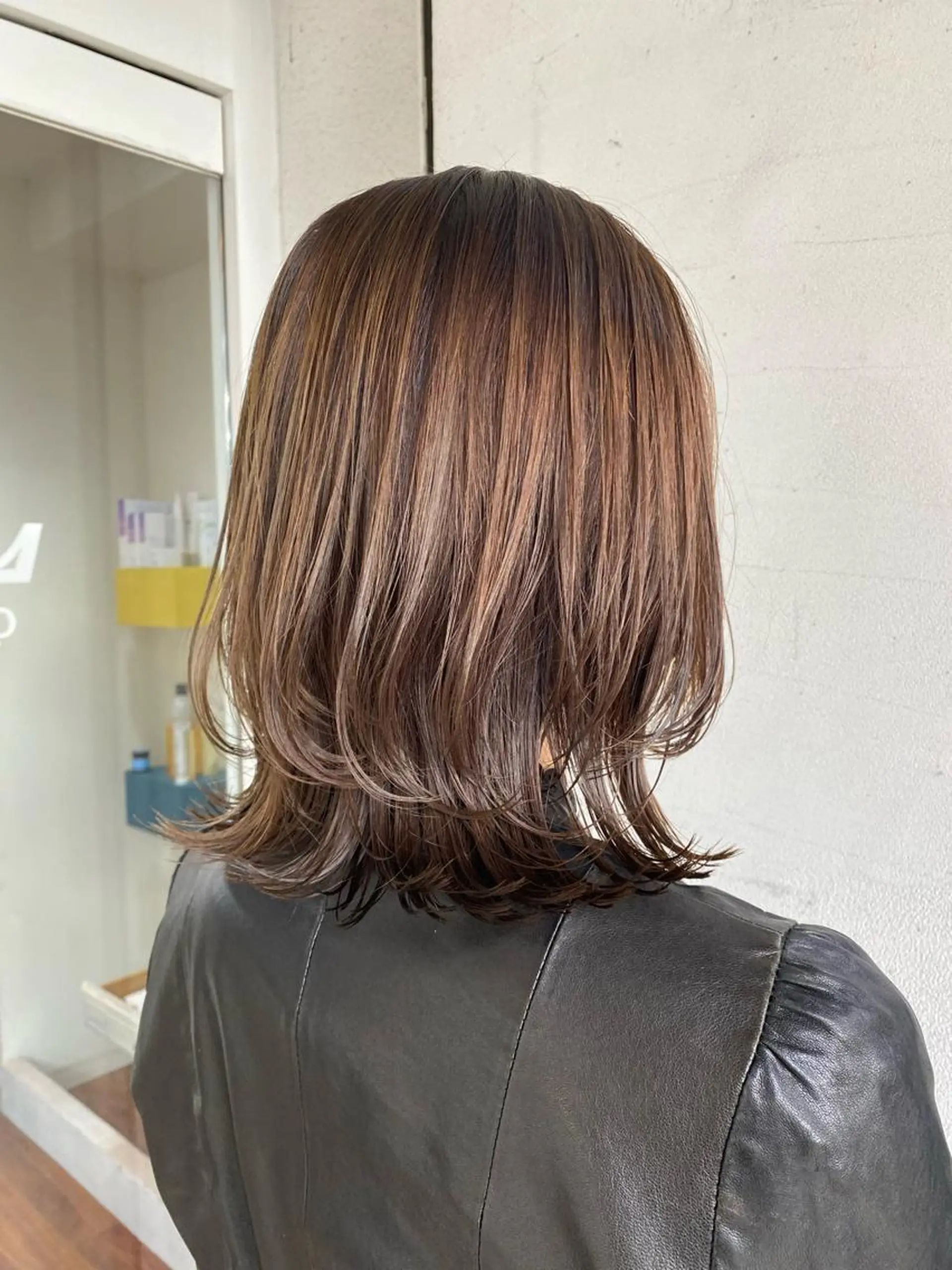 ミディアム Chihiro .のヘアスタイル