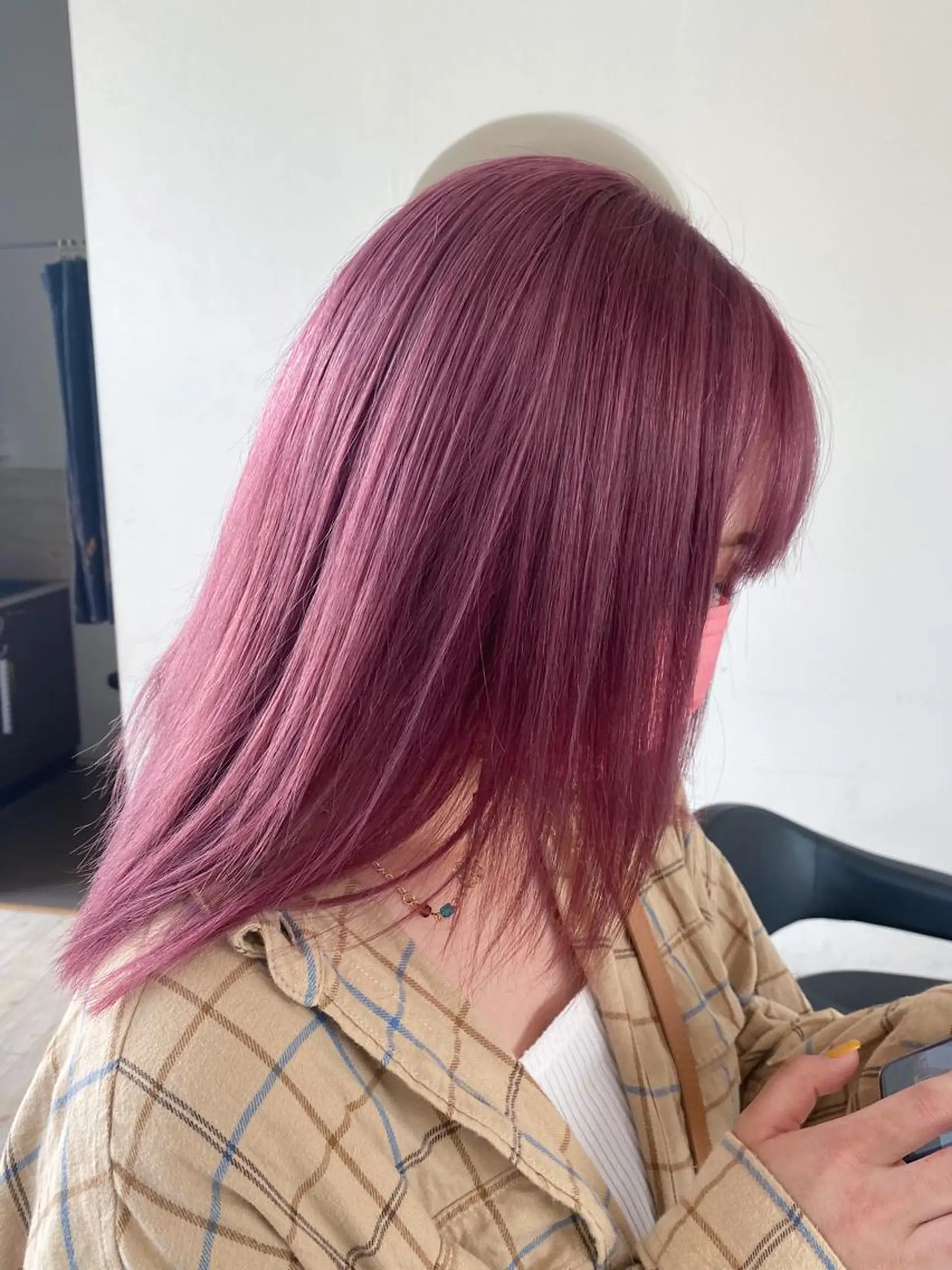 カラー ラベンダーカラー ラベンダーピンク ピンクカラー 鈴木/ニュアンス パーマ/メンズのヘアスタイル