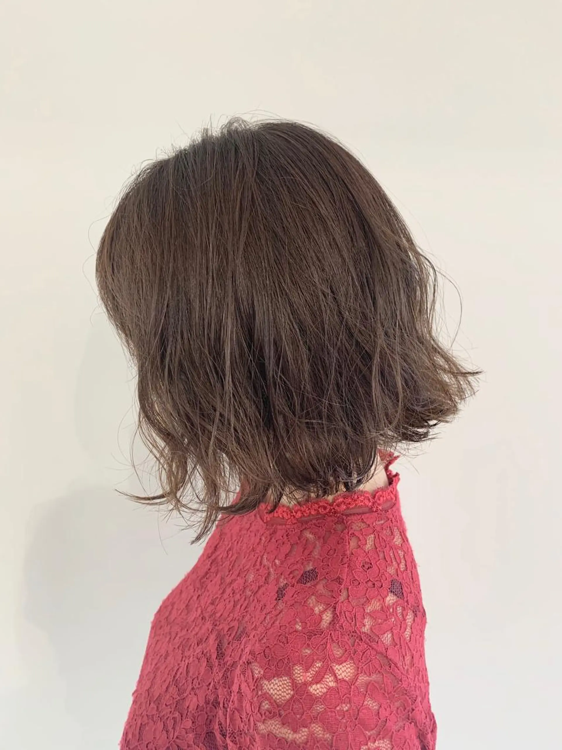 ミディアム カラー パーマ ヘアアレンジ アディクシーカラー 透明感カラー 加藤 綾華のヘアスタイル