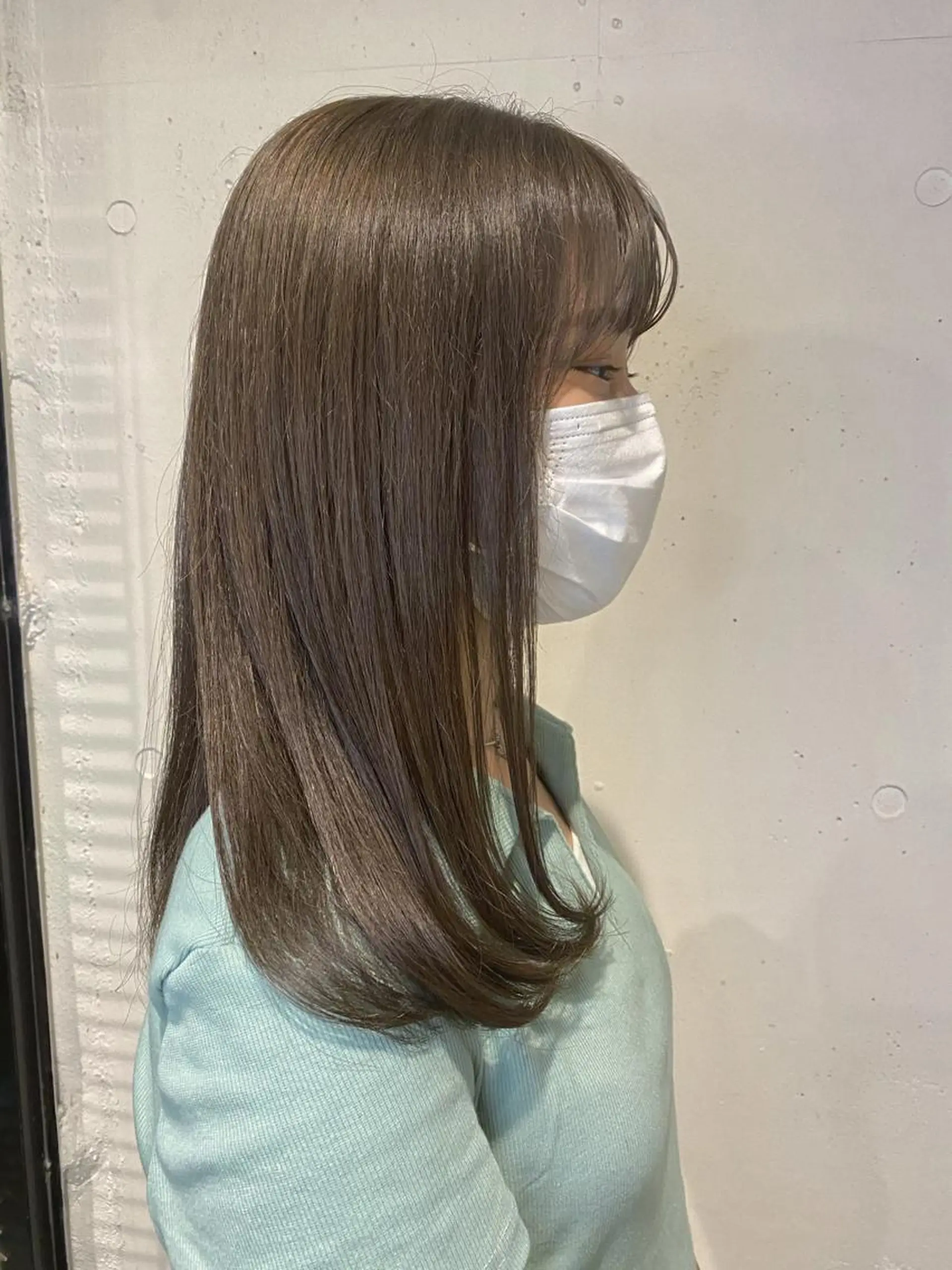 ロング カラー パーマ shiori ﾍﾞｰｼﾞｭｶﾗｰのヘアスタイル