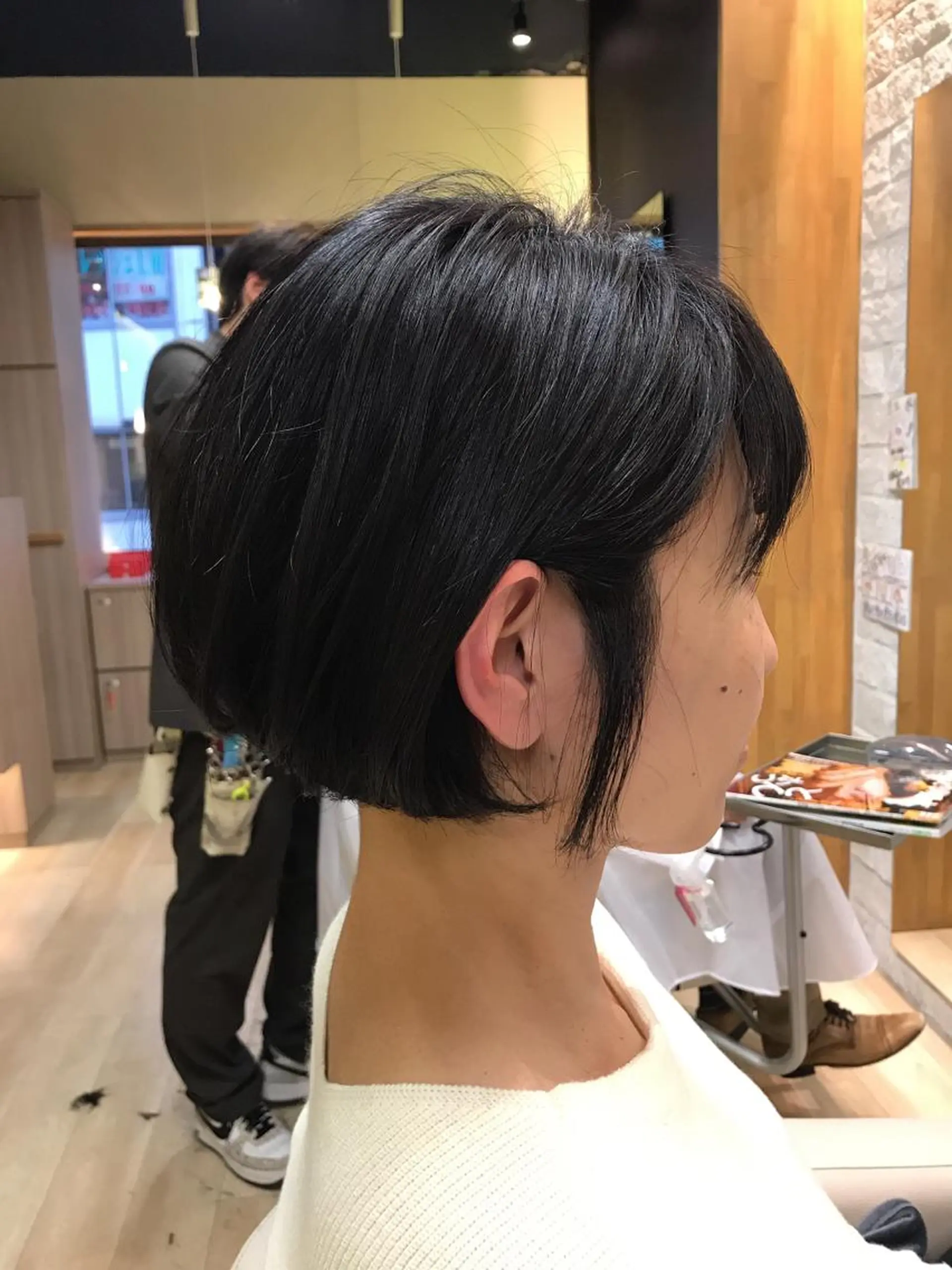 ショート ❣️大人色気レイヤー 美髪縮毛 金山❣️のヘアスタイル