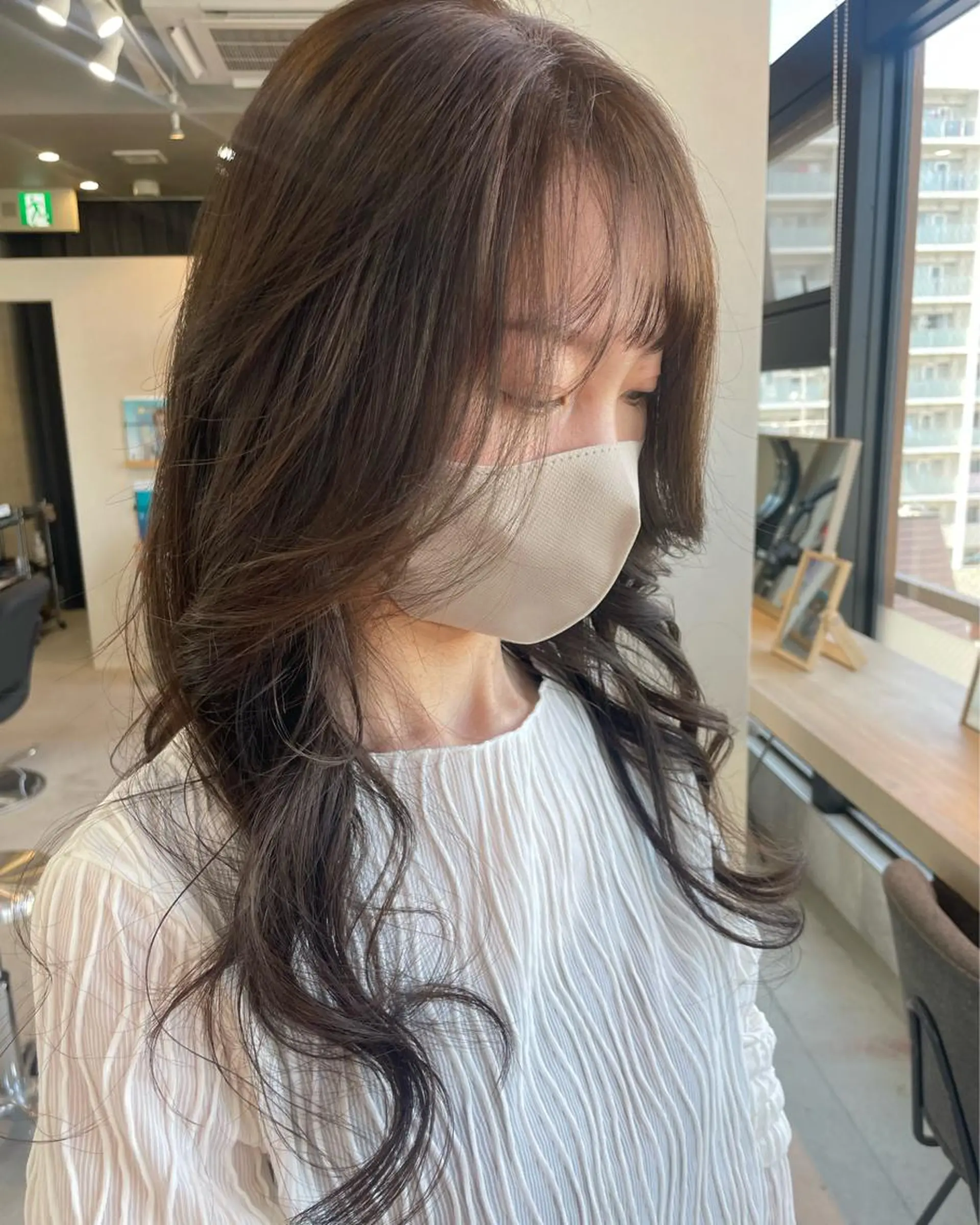 セミロング カラー ベージュカラー オリーブベージュ AKI 🐉のヘアスタイル
