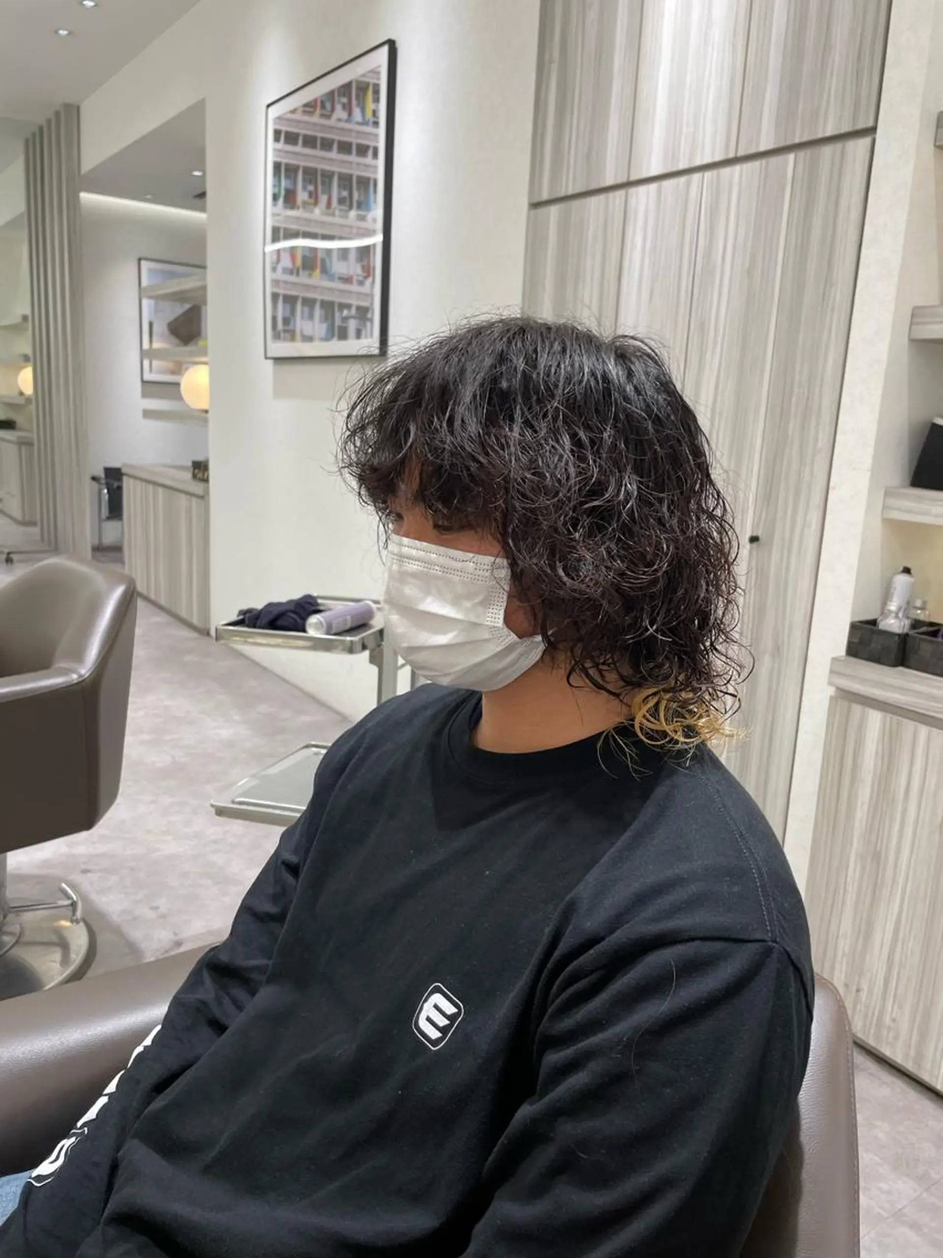 ショート カラー パーマ メンズ メンズブリーチ メンズハイライト メンズメッシュ メンズパーマ メンズツイストパーマ メンズ特化/矢場町駅 徒歩1分/岡本一真のヘアスタイル