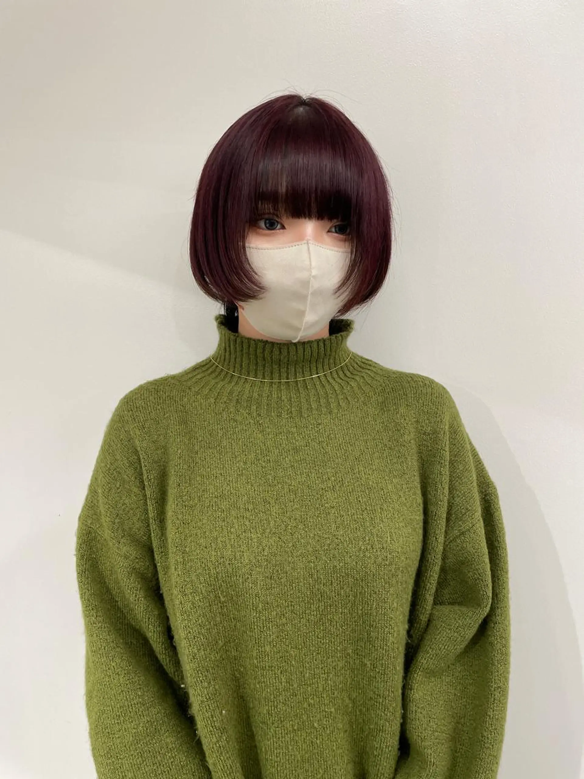 ショート カラー 切りっぱなしボブ レイヤー/縮毛矯正のヘアスタイル