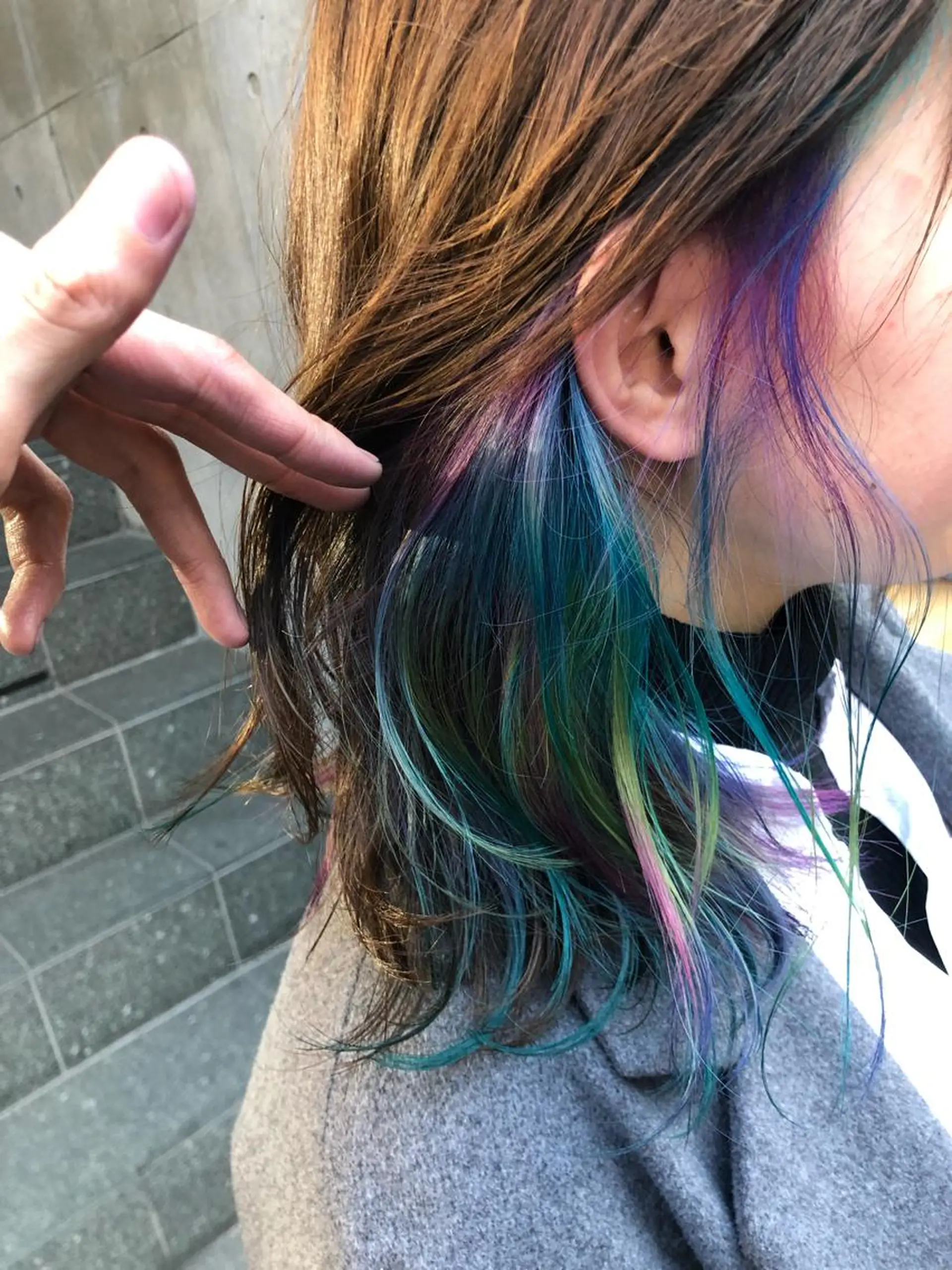 ミディアム カラー ユニコーンカラー カット ヘアカラー トリートメント 原宿サロン代表 デザインカラー伊藤卓のヘアスタイル