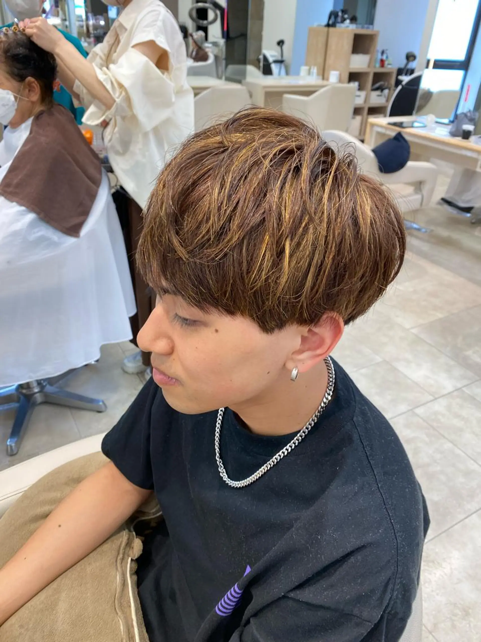 ショート カラー メンズ カット ヘアカラー トリートメント 湘南/メンズパーマ/ ハイライト/ユチカのヘアスタイル