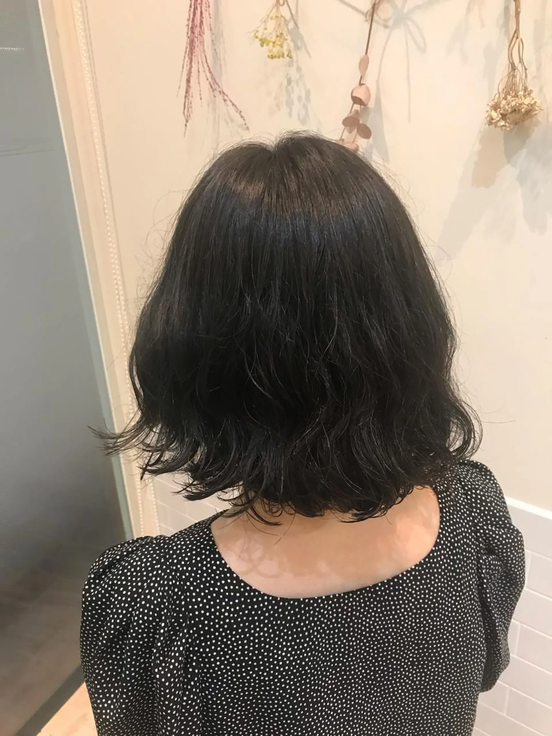 ミディアム カラー アッシュ ダークアッシュ Ore🫧タナカマヤ /柔らかい質感カラーのヘアスタイル