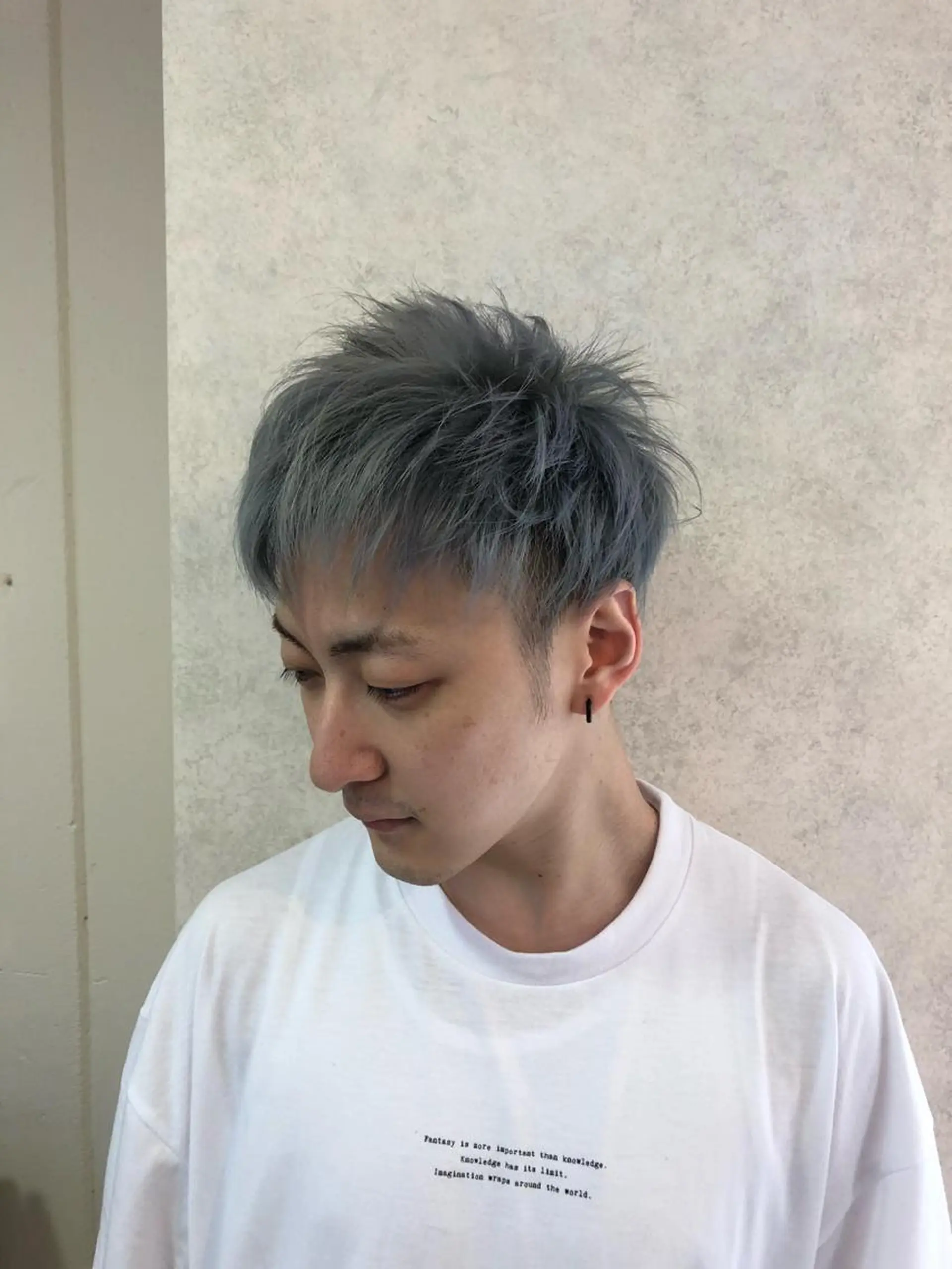 メンズ メンズブリーチ 大久保 遥日のヘアスタイル