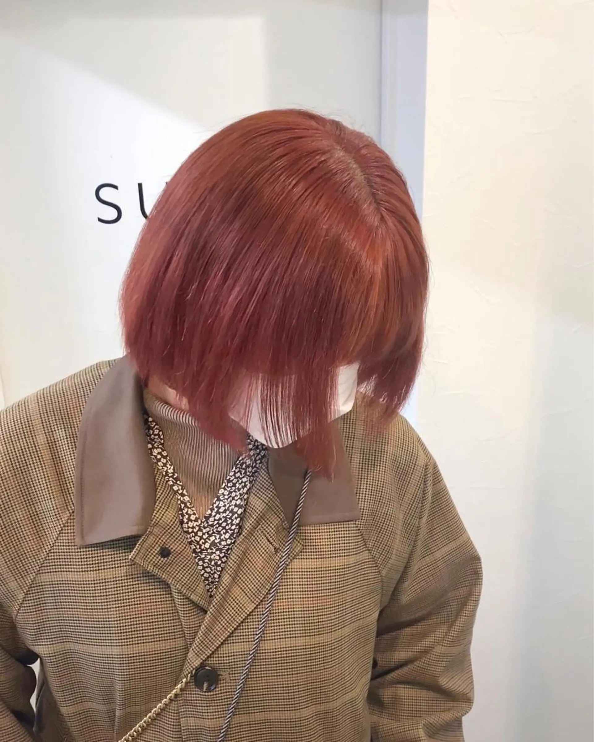 ショート カラー ブリーチ デザインカラー ハイトーンカラー 似合わせカット 韓国ヘア/レイヤー Lily Wongのヘアスタイル