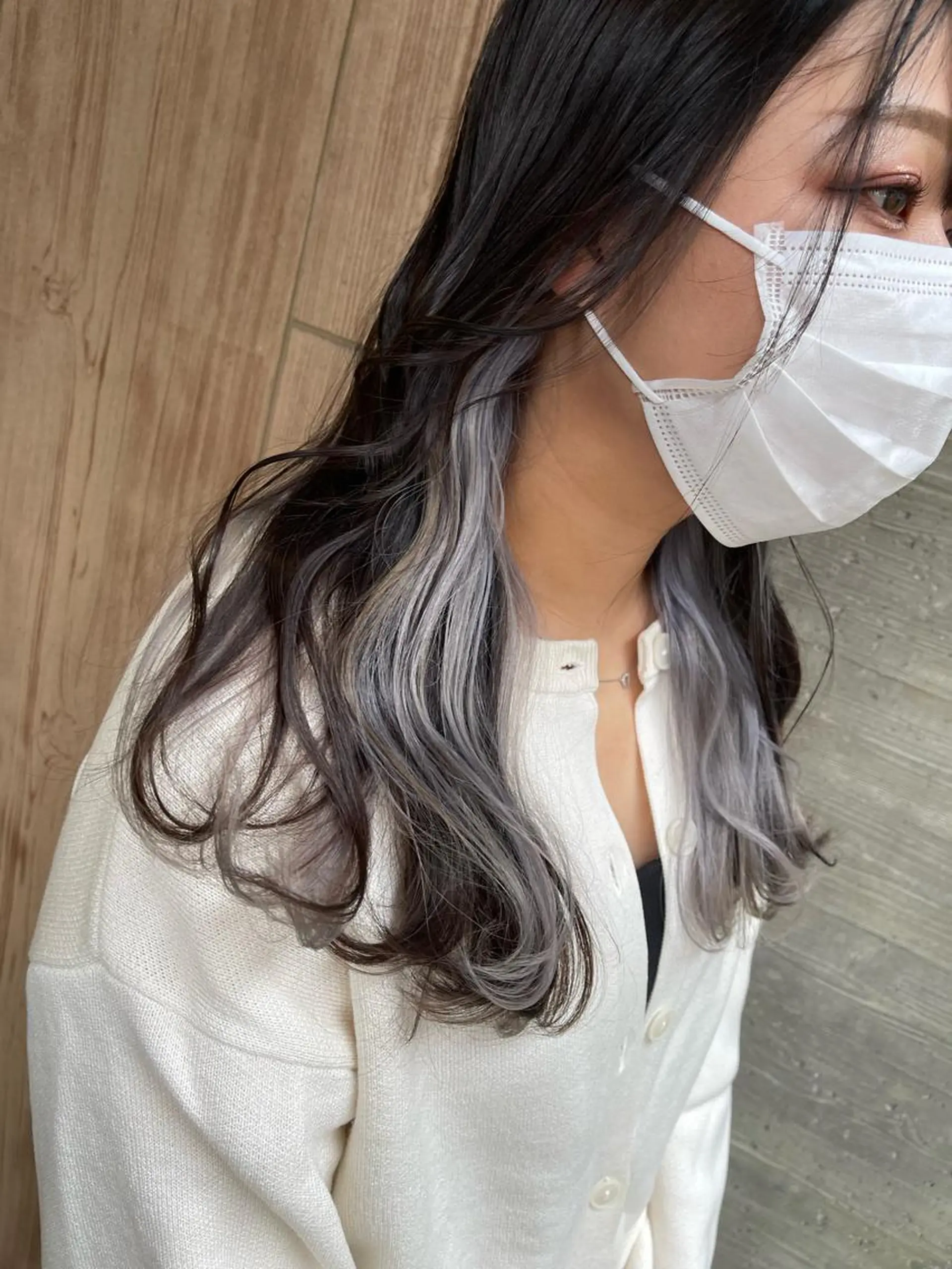 セミロング カラー ブリーチ オージュアソムリエ DAIKI⭐️のヘアスタイル