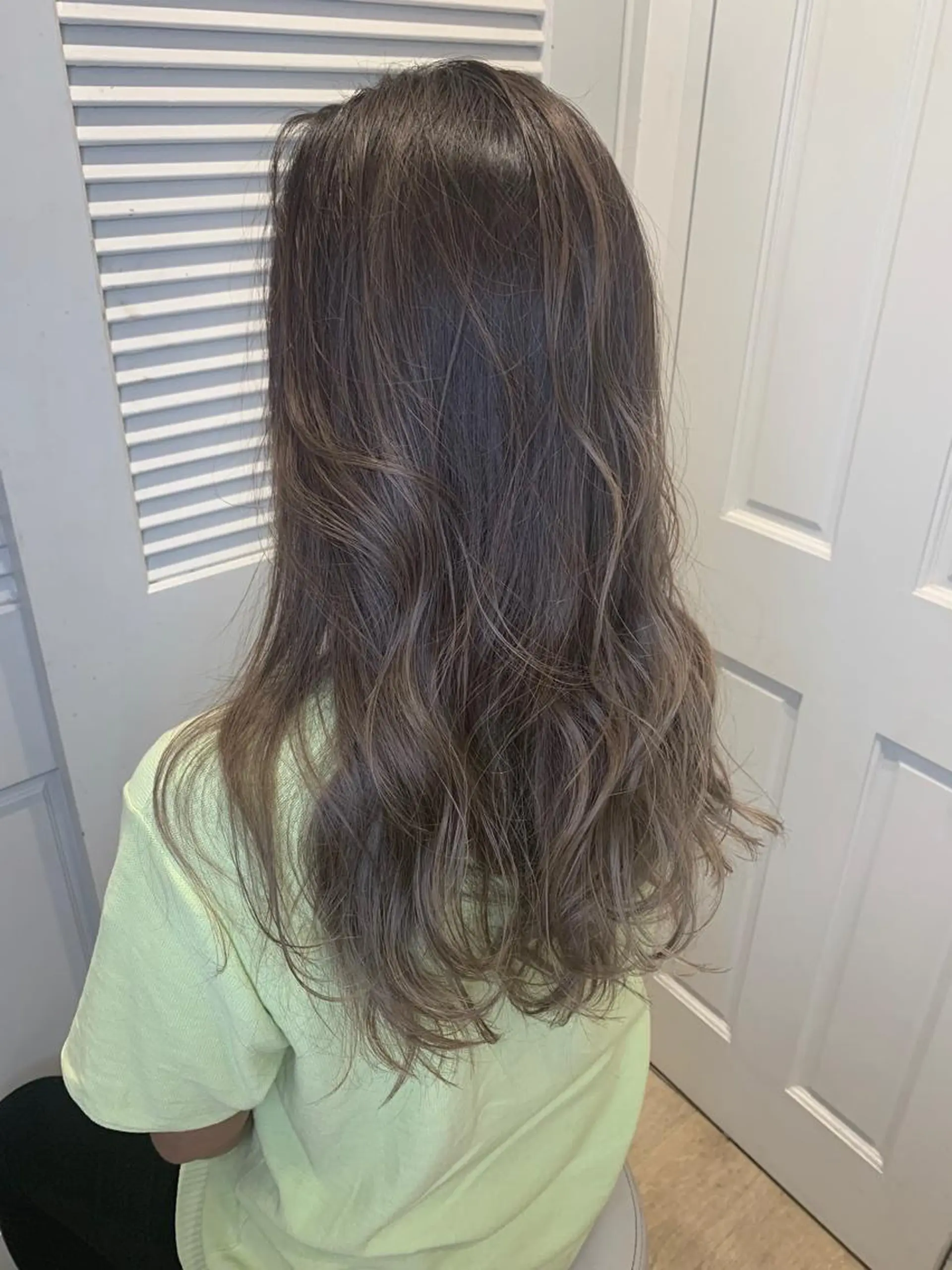 ロング ヘアカラー トリートメント 渋谷ハイトーン/ デザインカラー阿部のヘアスタイル