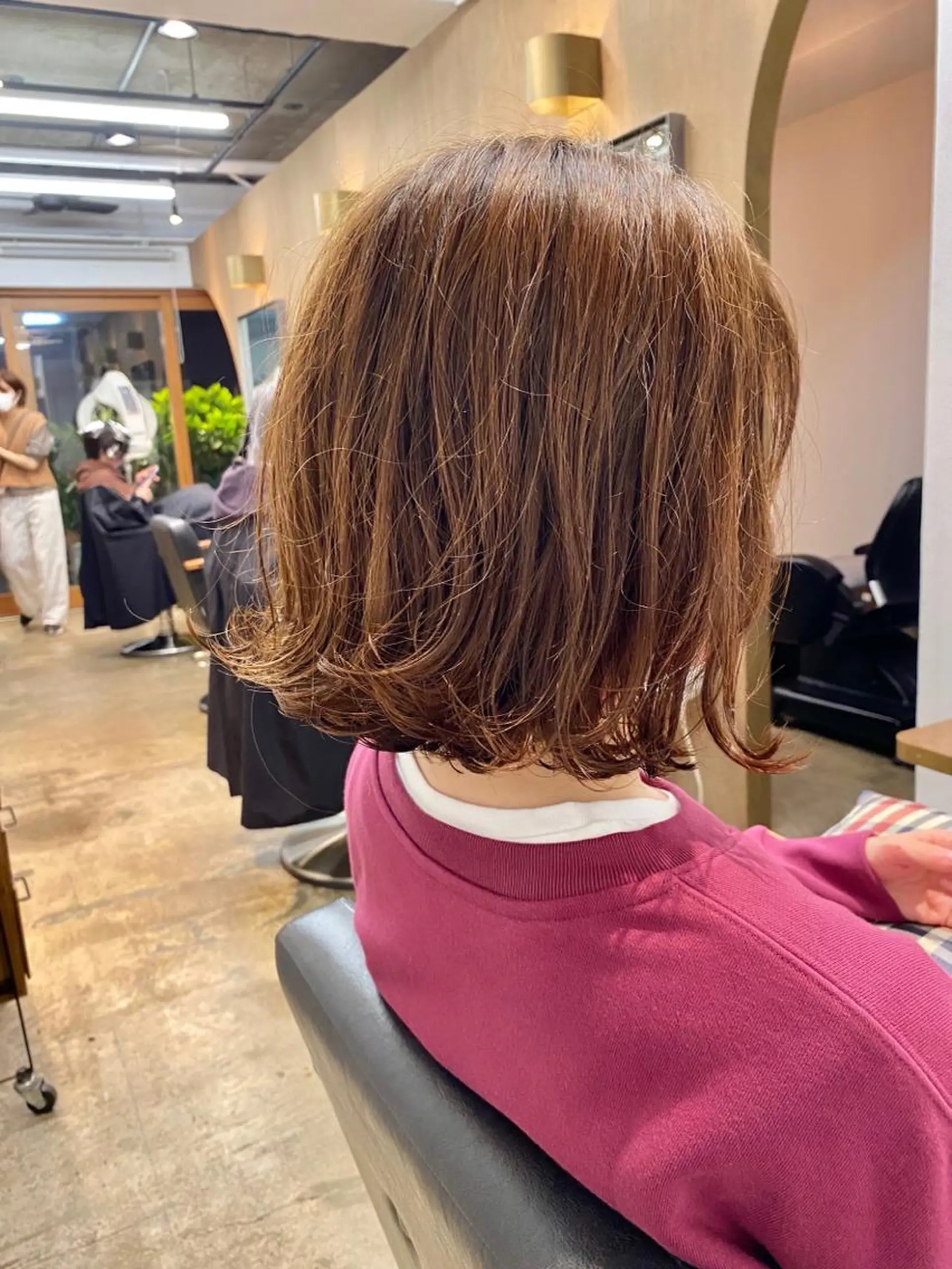 カラー 吉田 絵実香のヘアスタイル