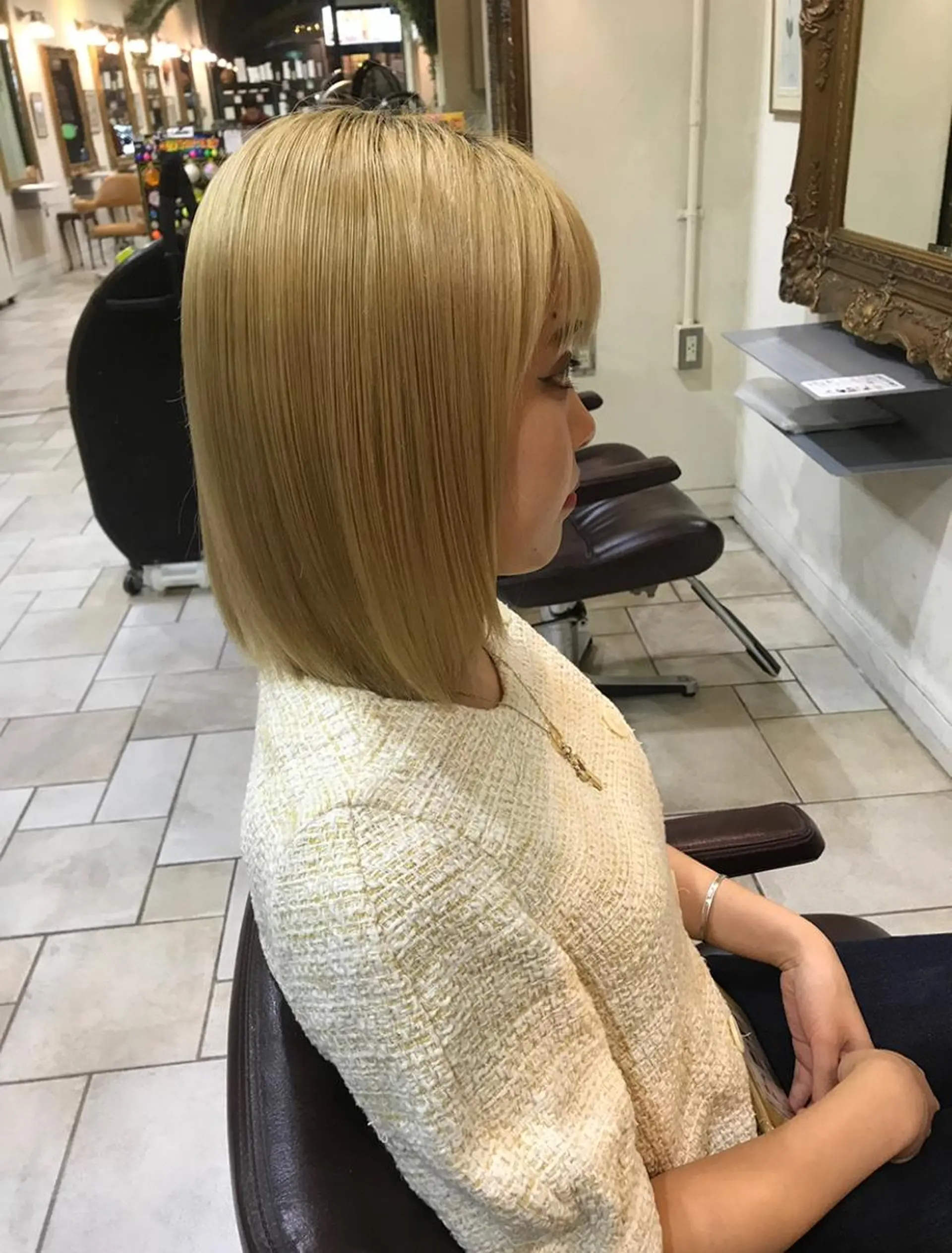 ミディアム 立石 タテイシのヘアスタイル