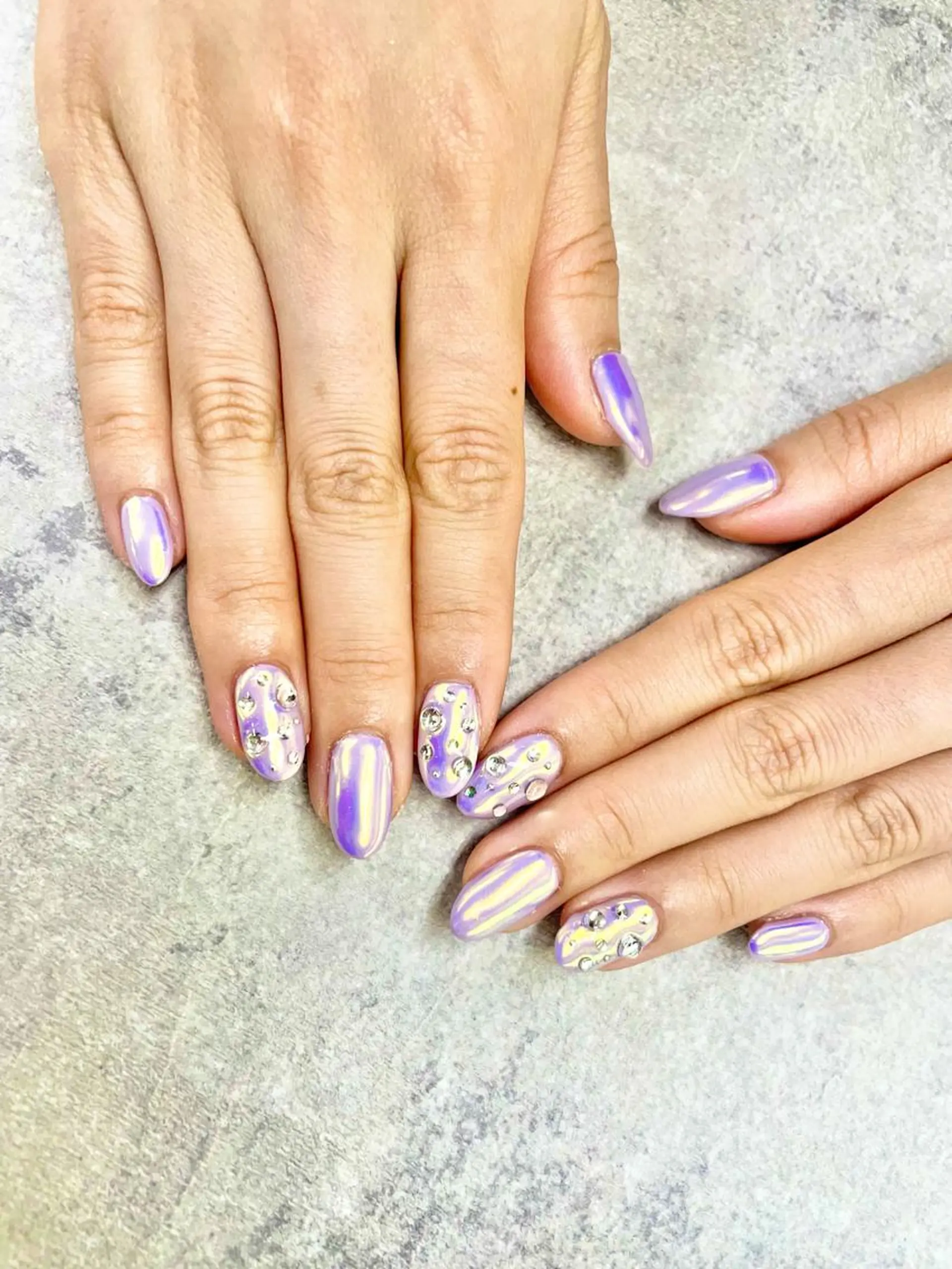 ネイル 韓国ネイル ミラーネイル パープル 春ネイル ワンホンネイル ハンドネイル ハンドケア FASTNAIL PLUS 新宿店のネイルデザイン